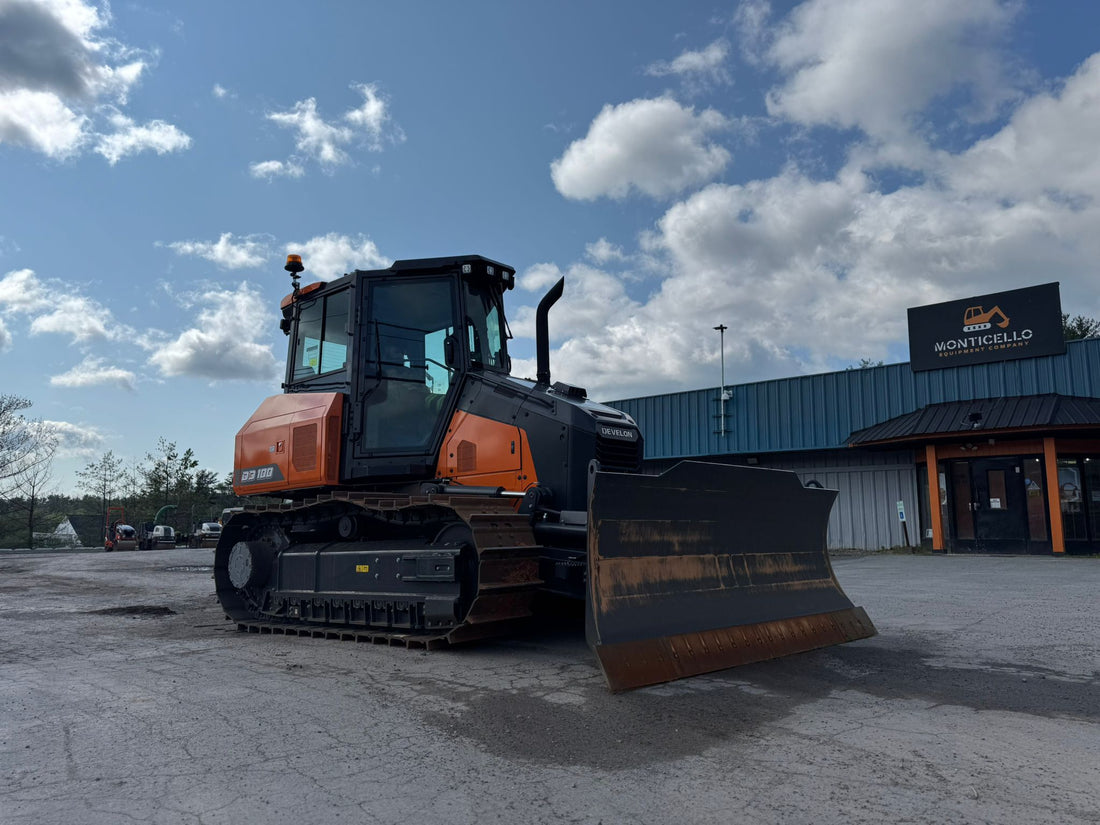 2024 Develon DD100XL-US10 Dozer