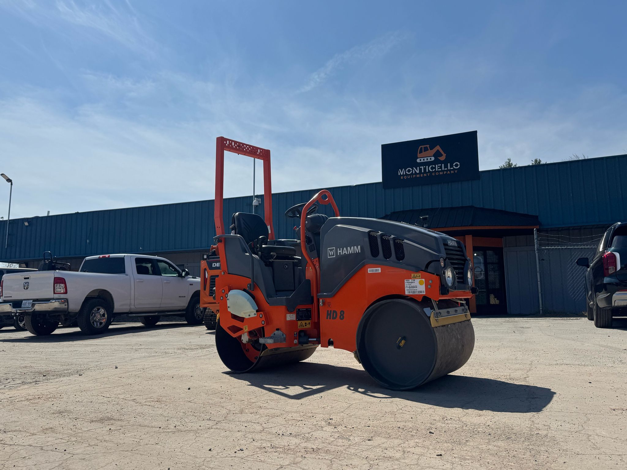 2023 Hamm HD8VV Smooth Double Drum Roller