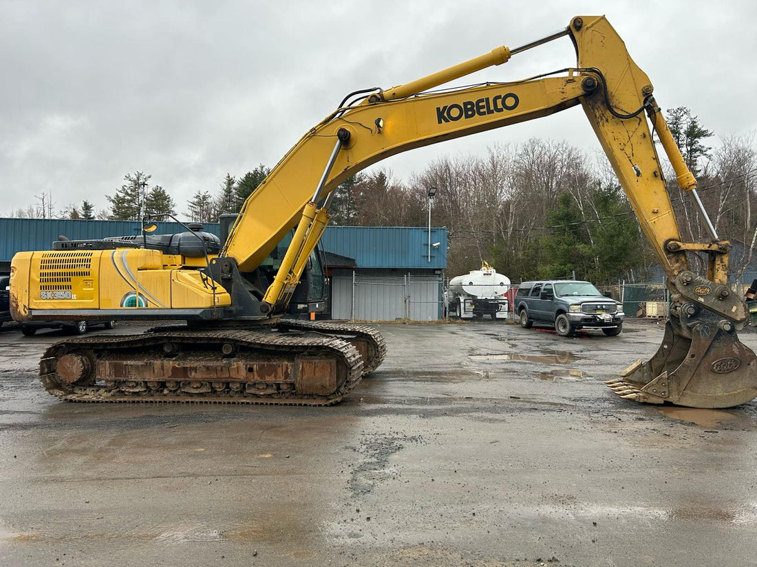 2021 Kobelco SK350LC-10 Excavator