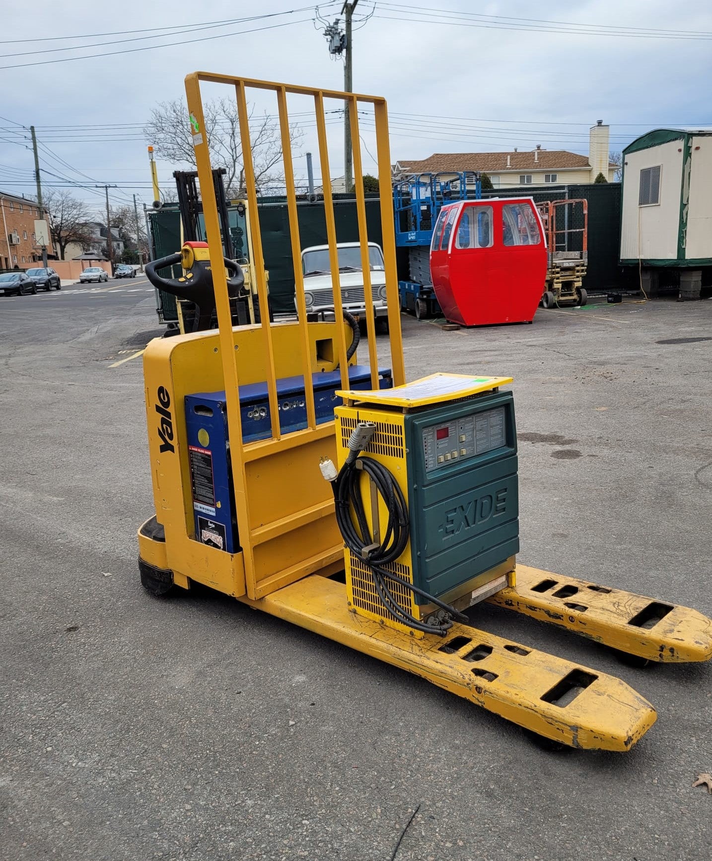 Yale MPW065E Low Lift Pallet Walkie-Heavy Duty