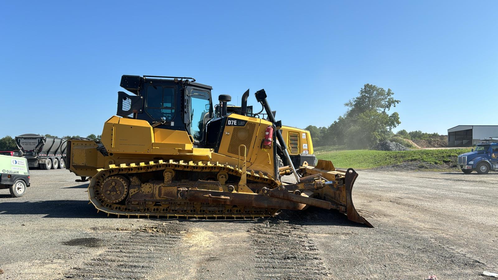 2016 Caterpillar D7E LGP Bull Dozer