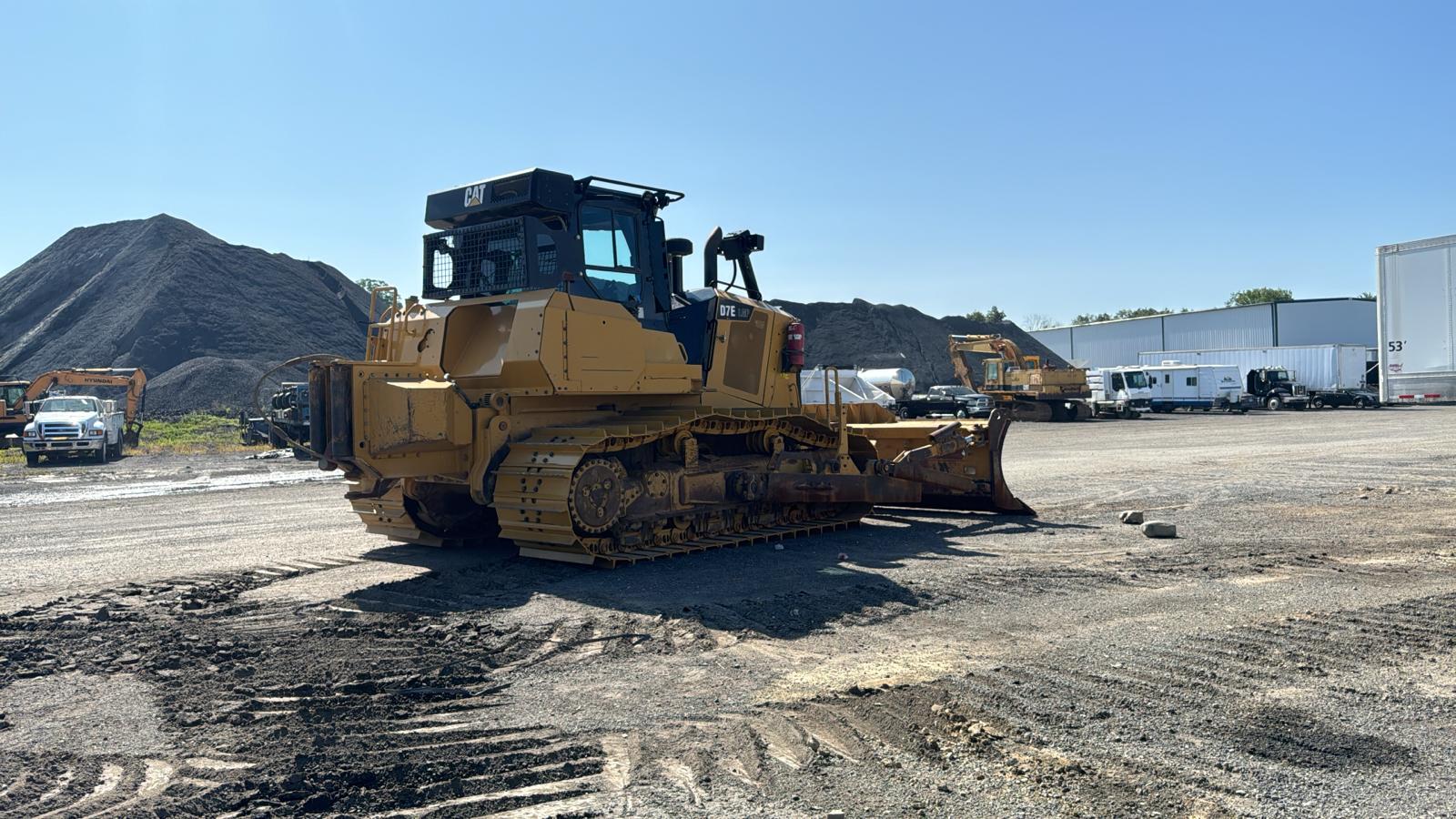 2016 Caterpillar D7E LGP Bull Dozer