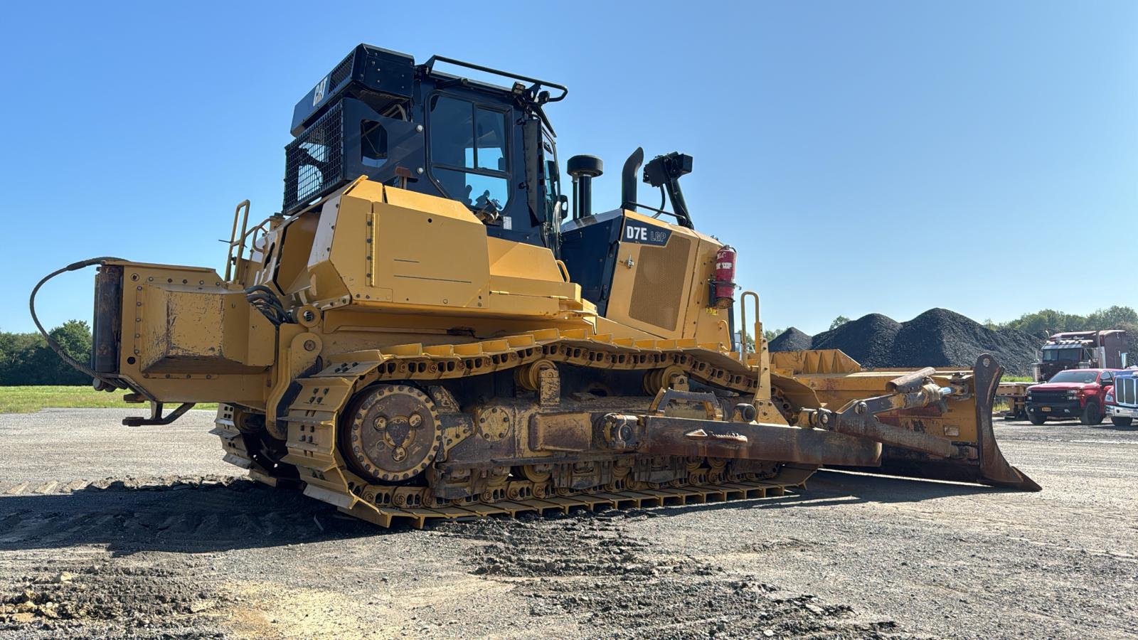 2016 Caterpillar D7E LGP Bull Dozer