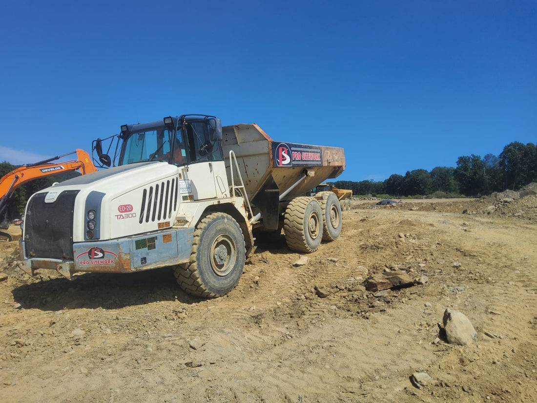 2011 Terex TA300 Articulated Dump Truck (off highway)