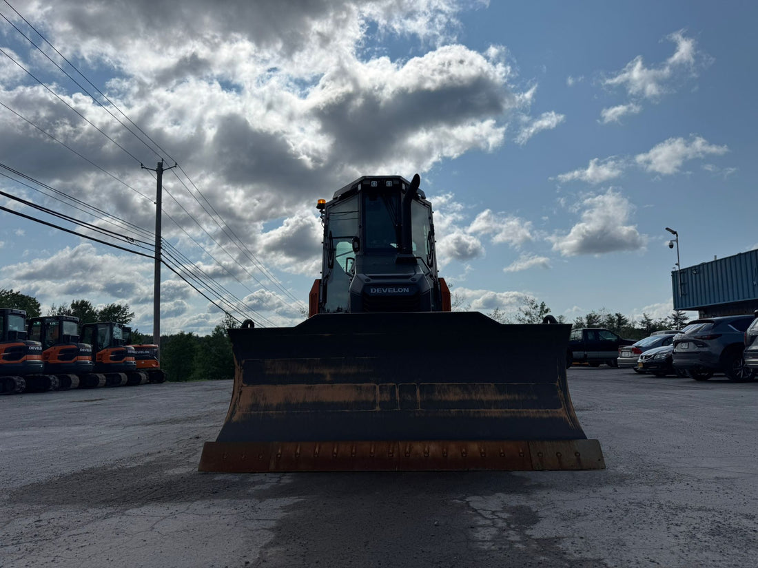 2024 Develon DD100XL-US10 Dozer