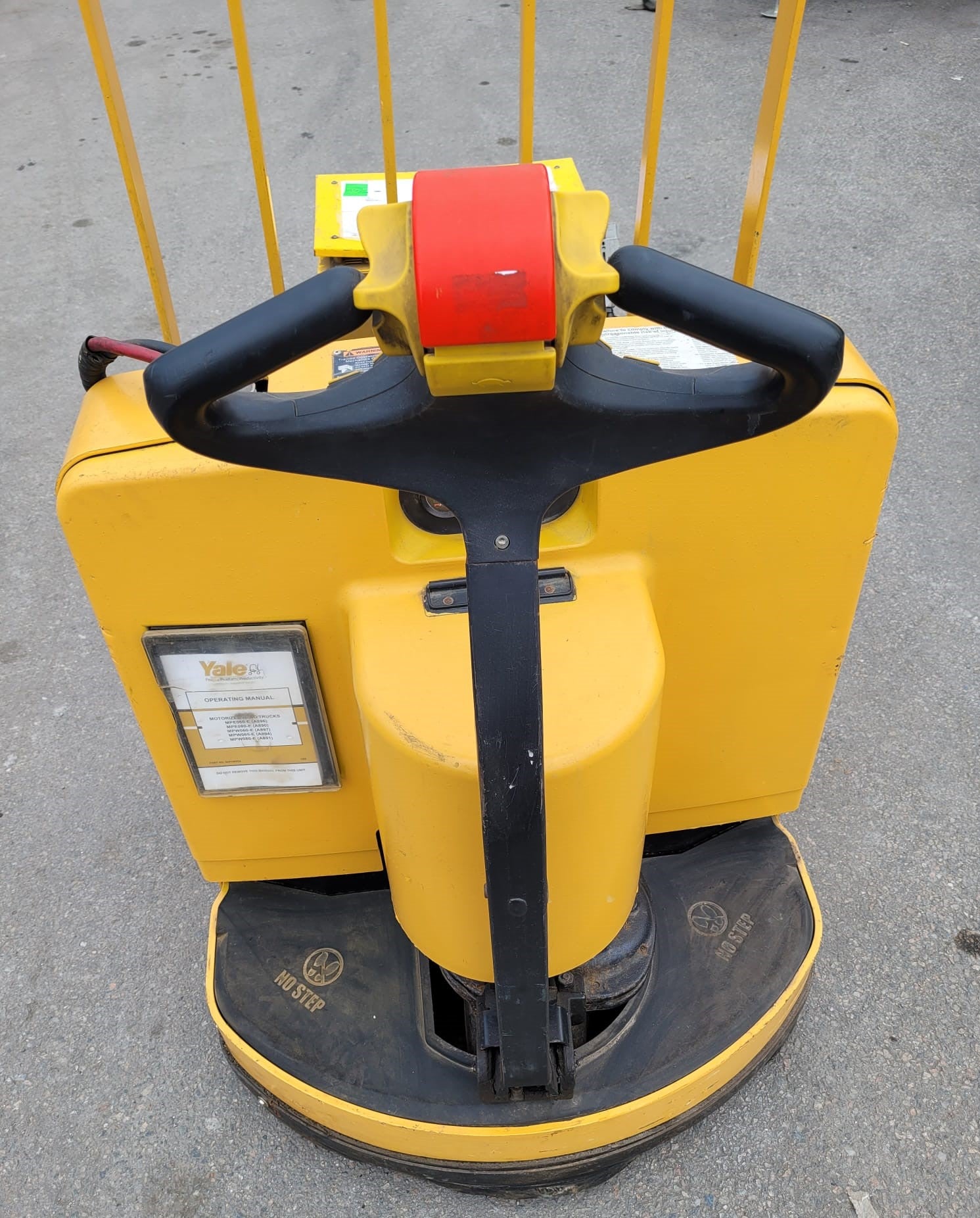 Yale MPW065E Low Lift Pallet Walkie-Heavy Duty