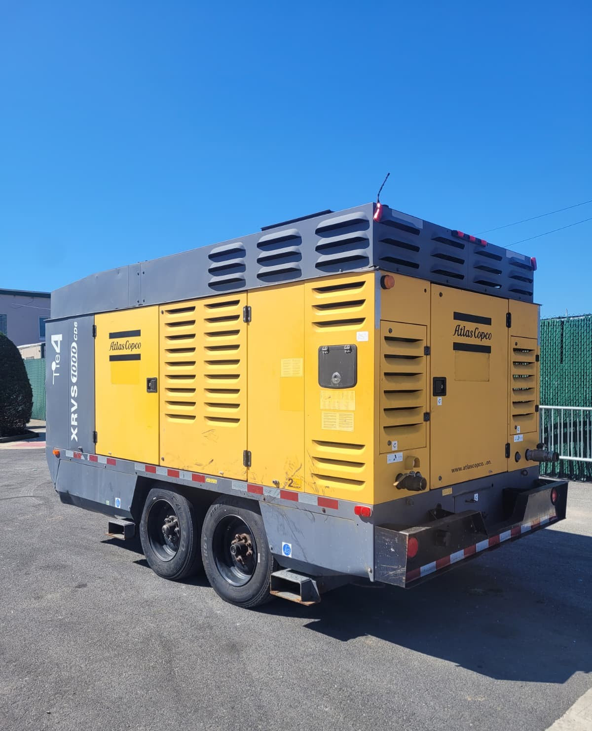 2012 Atlas Copco XRVS1000CD6 Air Compressor