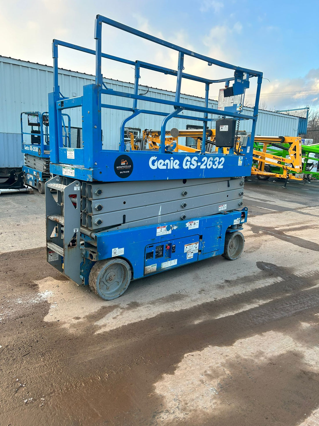 2015 Genie GS2632 26-ft Scissor Lift