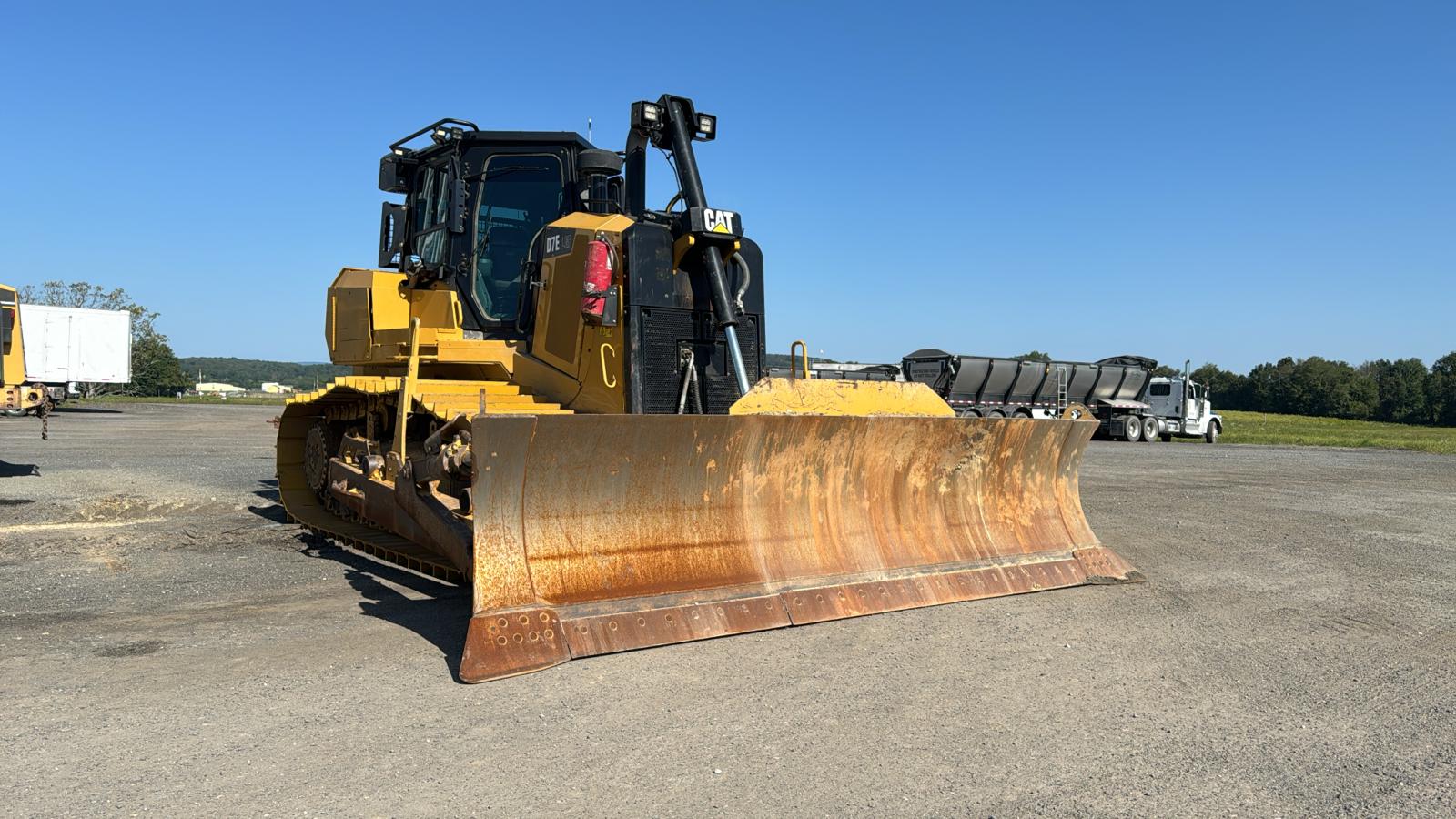 2016 Caterpillar D7E LGP Bull Dozer
