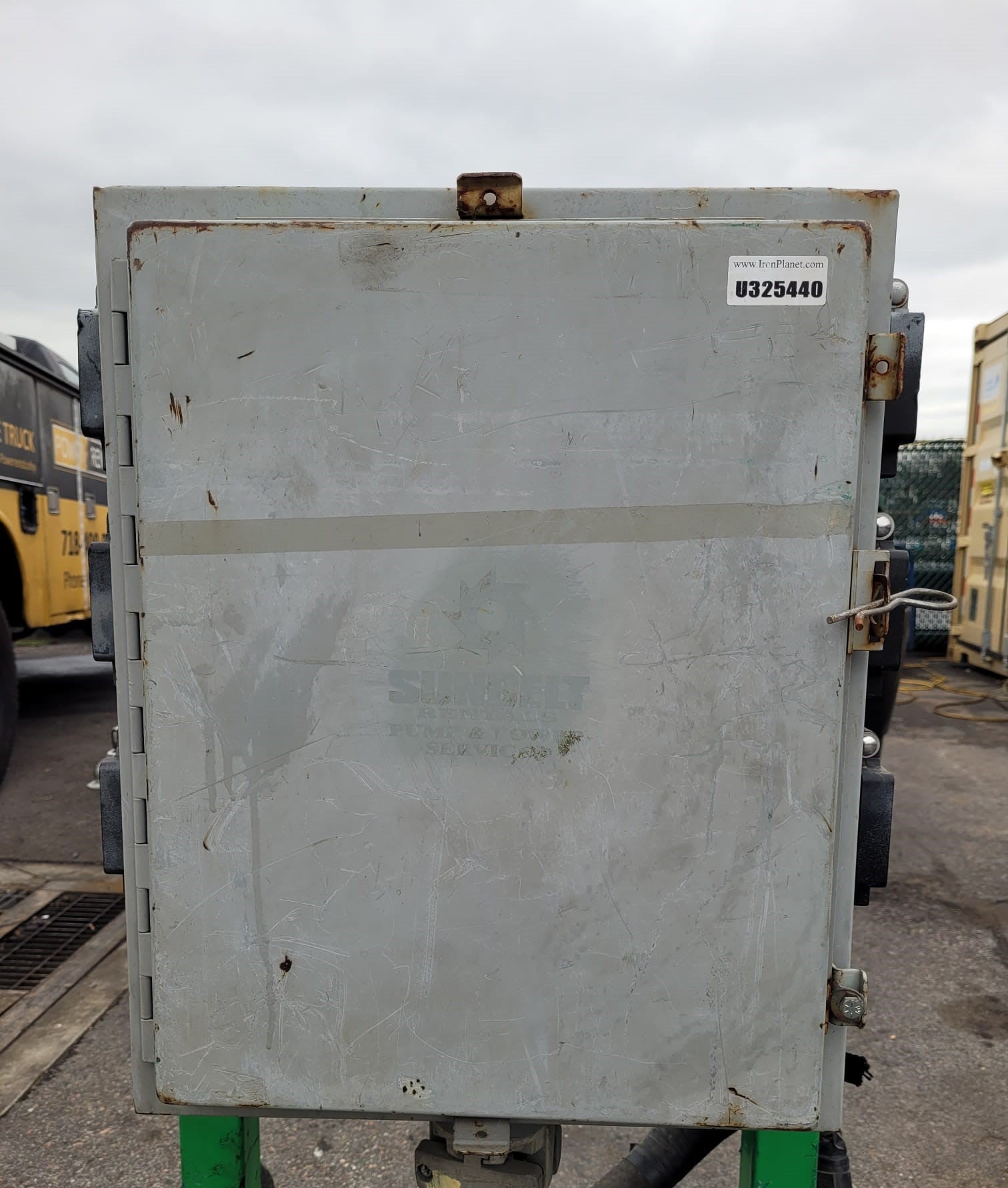 Power Temp Systems P-125Q-SR Portable Power Distribution Cart