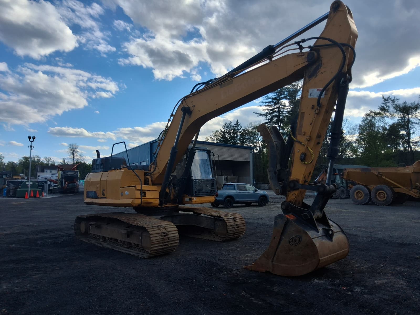 2018 LiuGong 925E Excavator