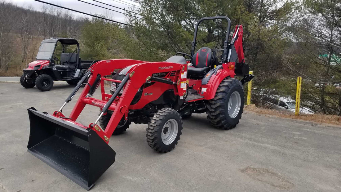 2022 Mahindra 1640HST Compact Utility Tractor W/Loader & Backhoe-New
