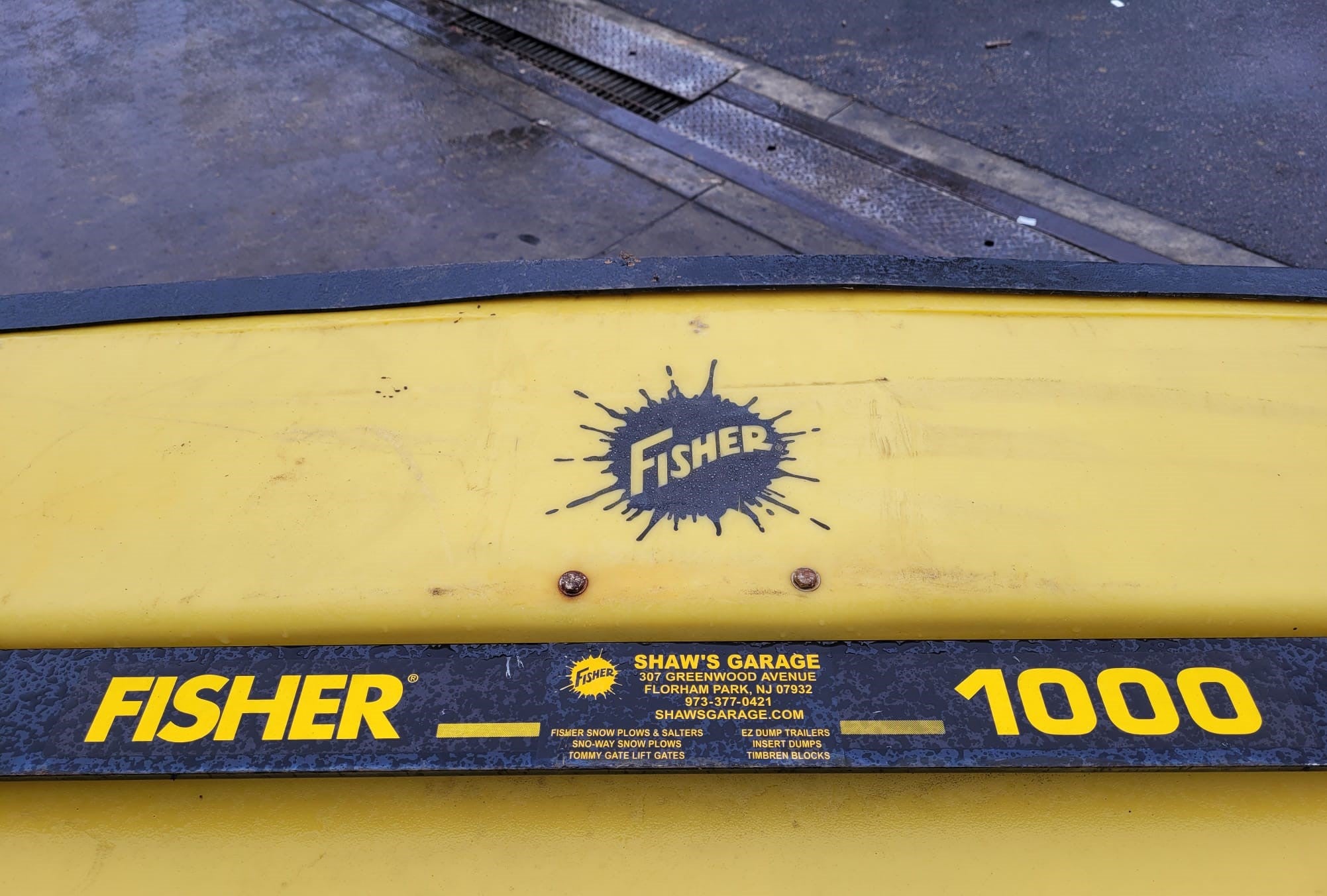 Fisher 1000 Low Profile Tailgate Spreader