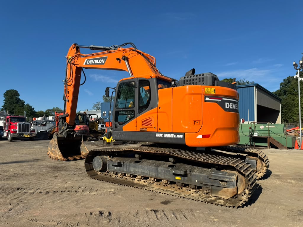 2025 Develon DX350LCR-7 Excavator