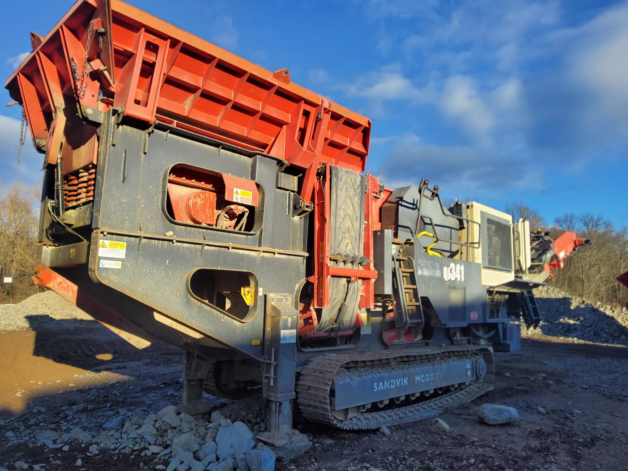 2016 Sandvik QJ341 Mobile Jaw Crusher