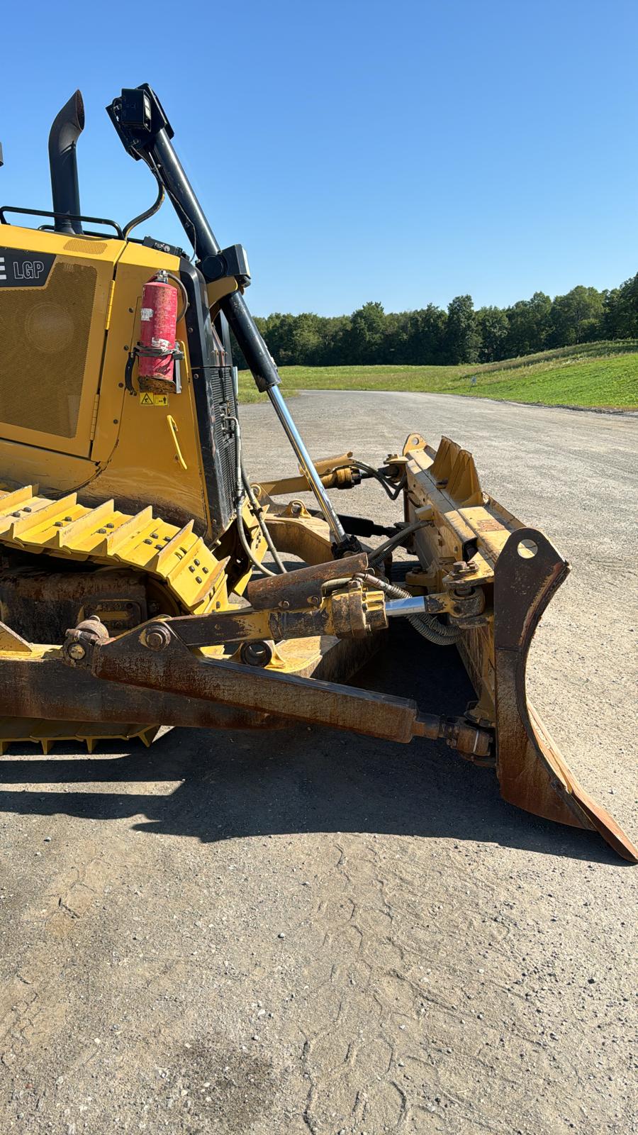 2016 Caterpillar D7E LGP Bull Dozer