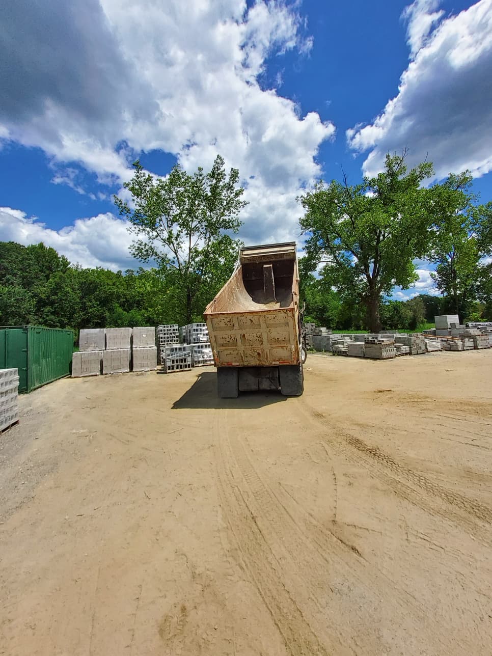 1990 Freightliner FLC112 Dump Truck