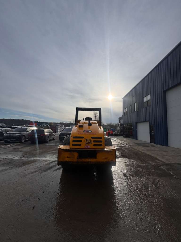 2008 JCB Vibromax VM132D Smooth Drum Compactor