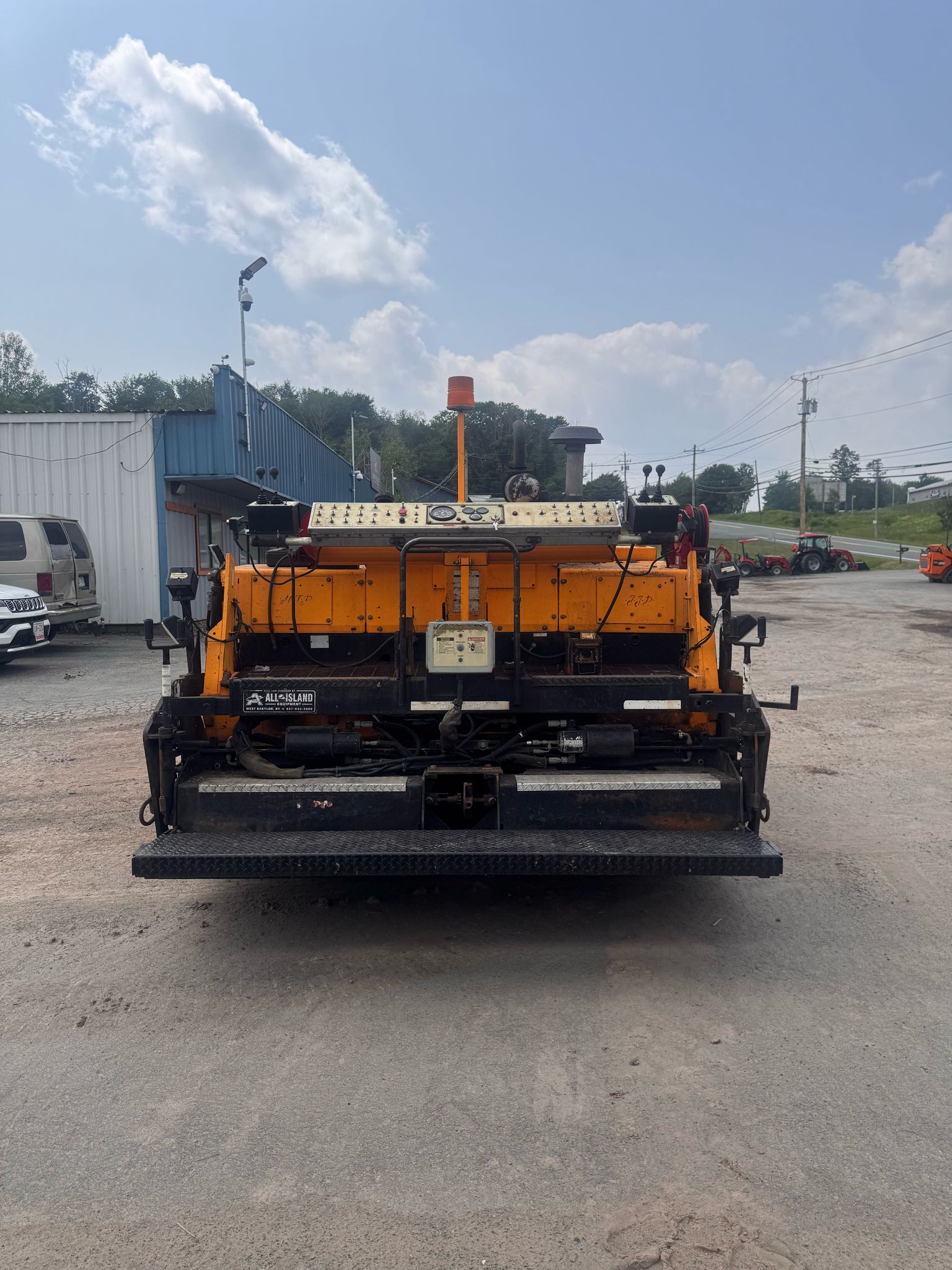 2011 LeeBoy 8515B Asphalt Paver