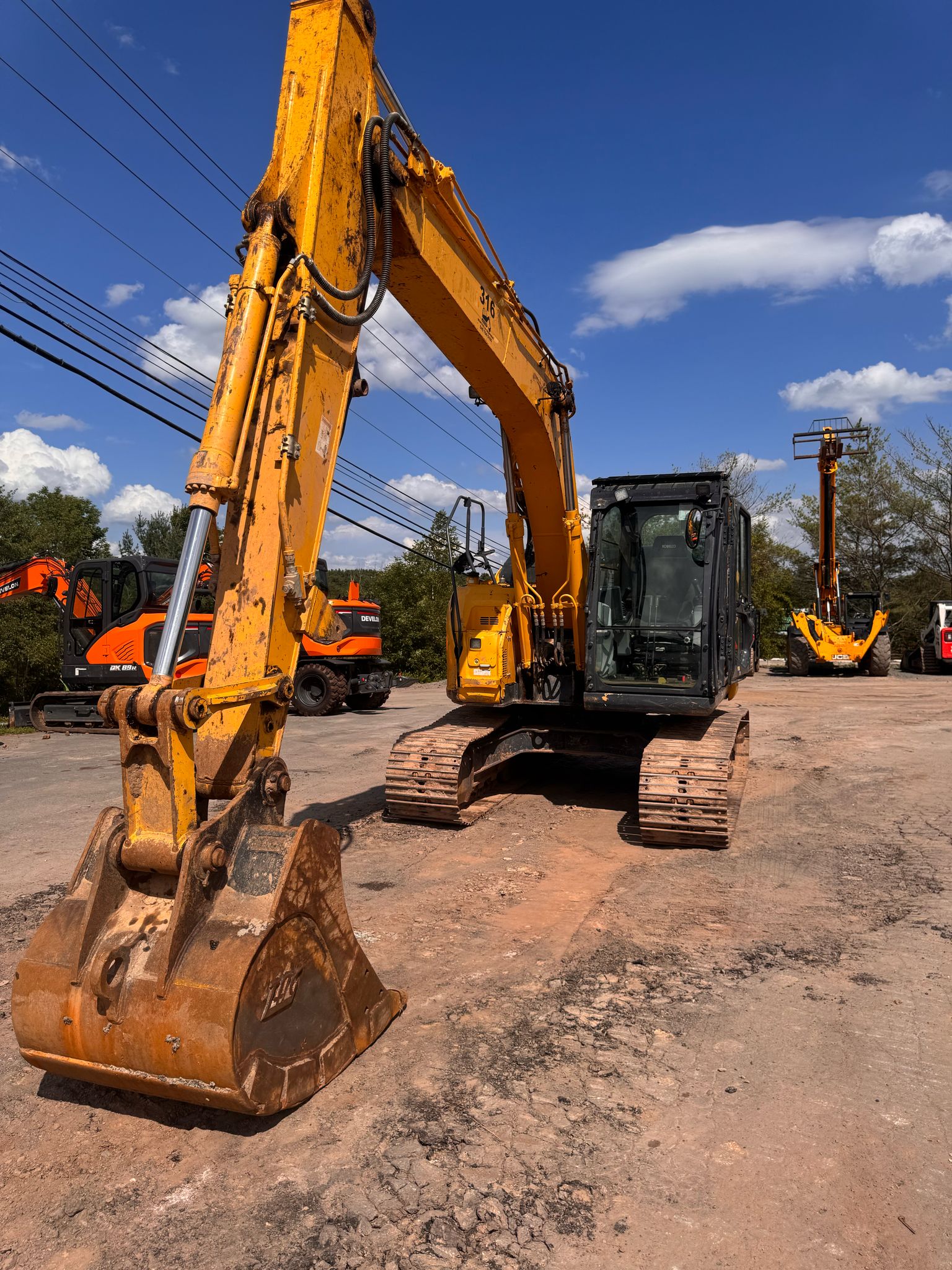 2021 Kobelco SK140SR LC-7 Excavator