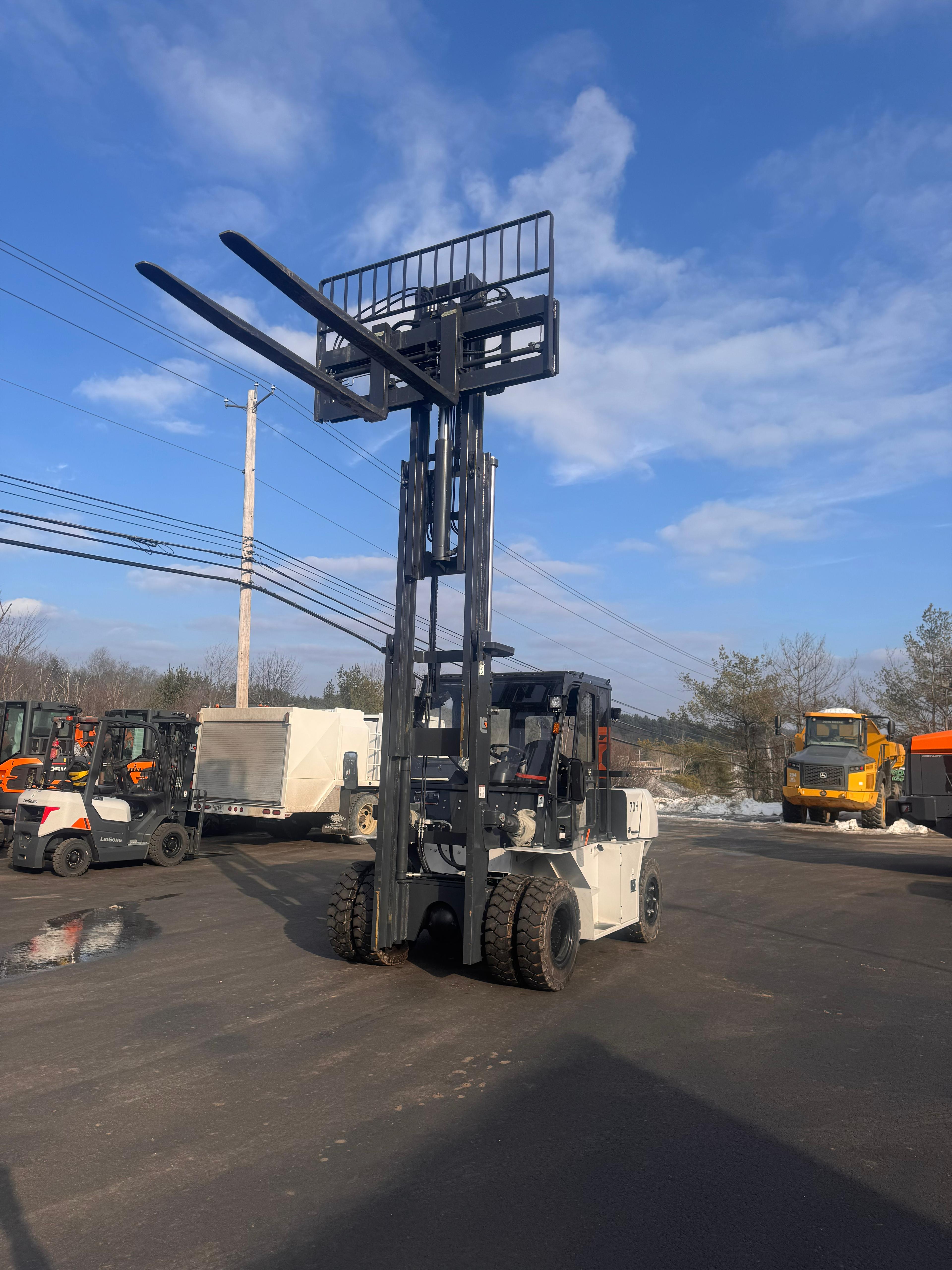 2025 LiuGong CLG2070H Forklift
