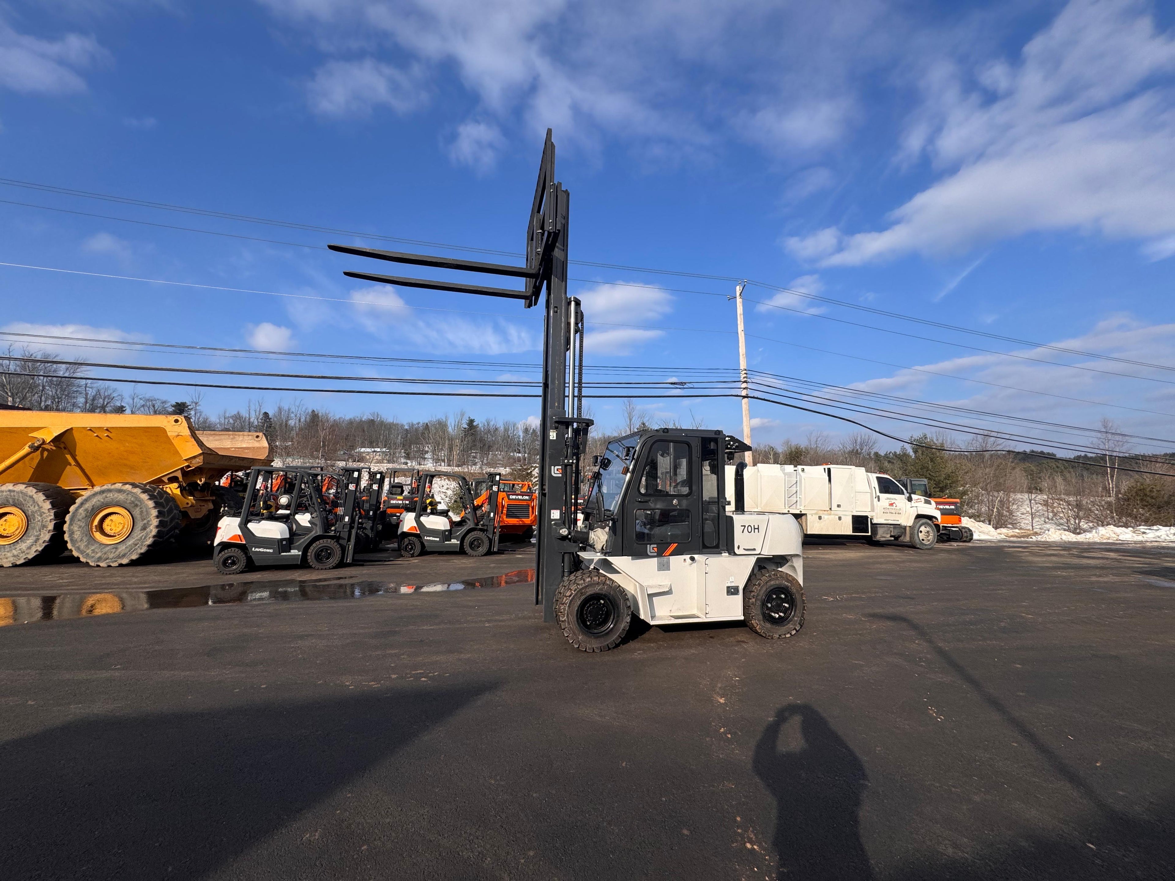 2025 LiuGong CLG2070H Forklift
