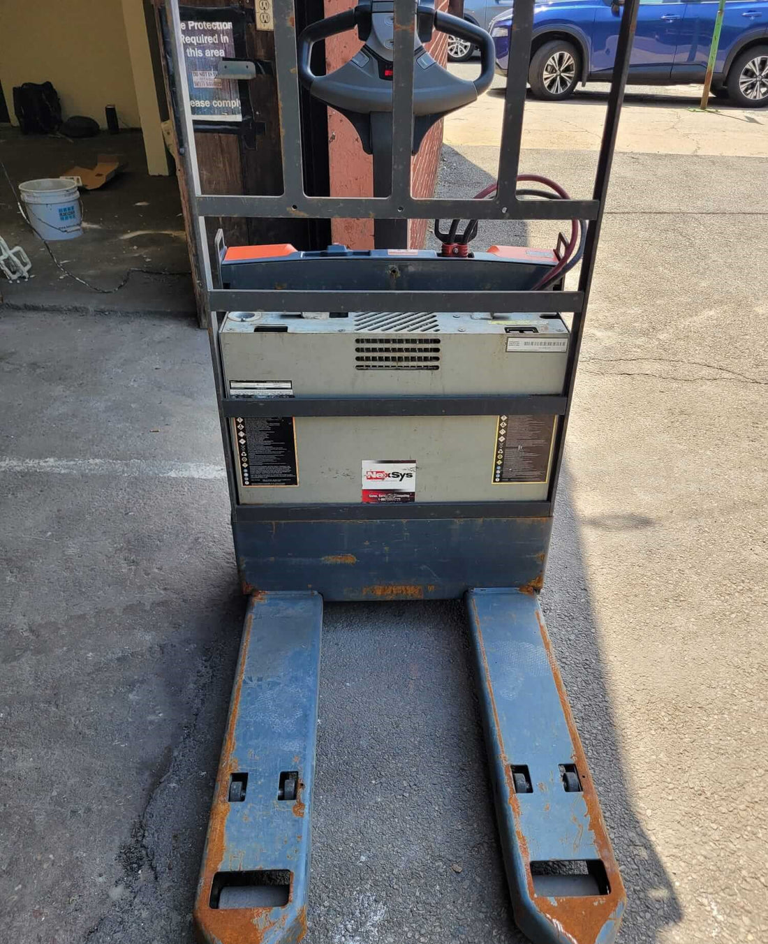 Toyota 8HBW23 Electric Pallet Jack-46 Hours