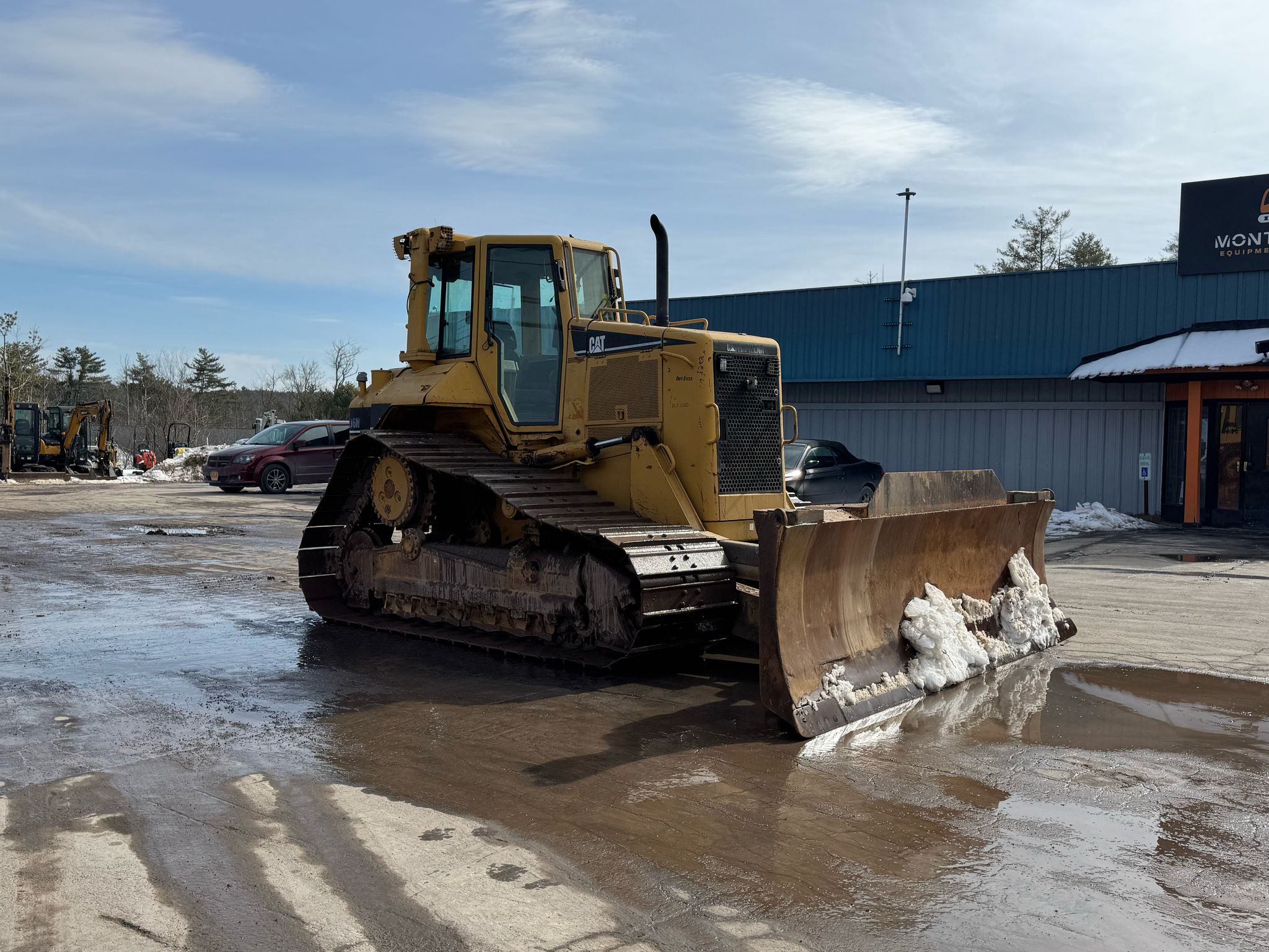2005 CAT D6N Dozer