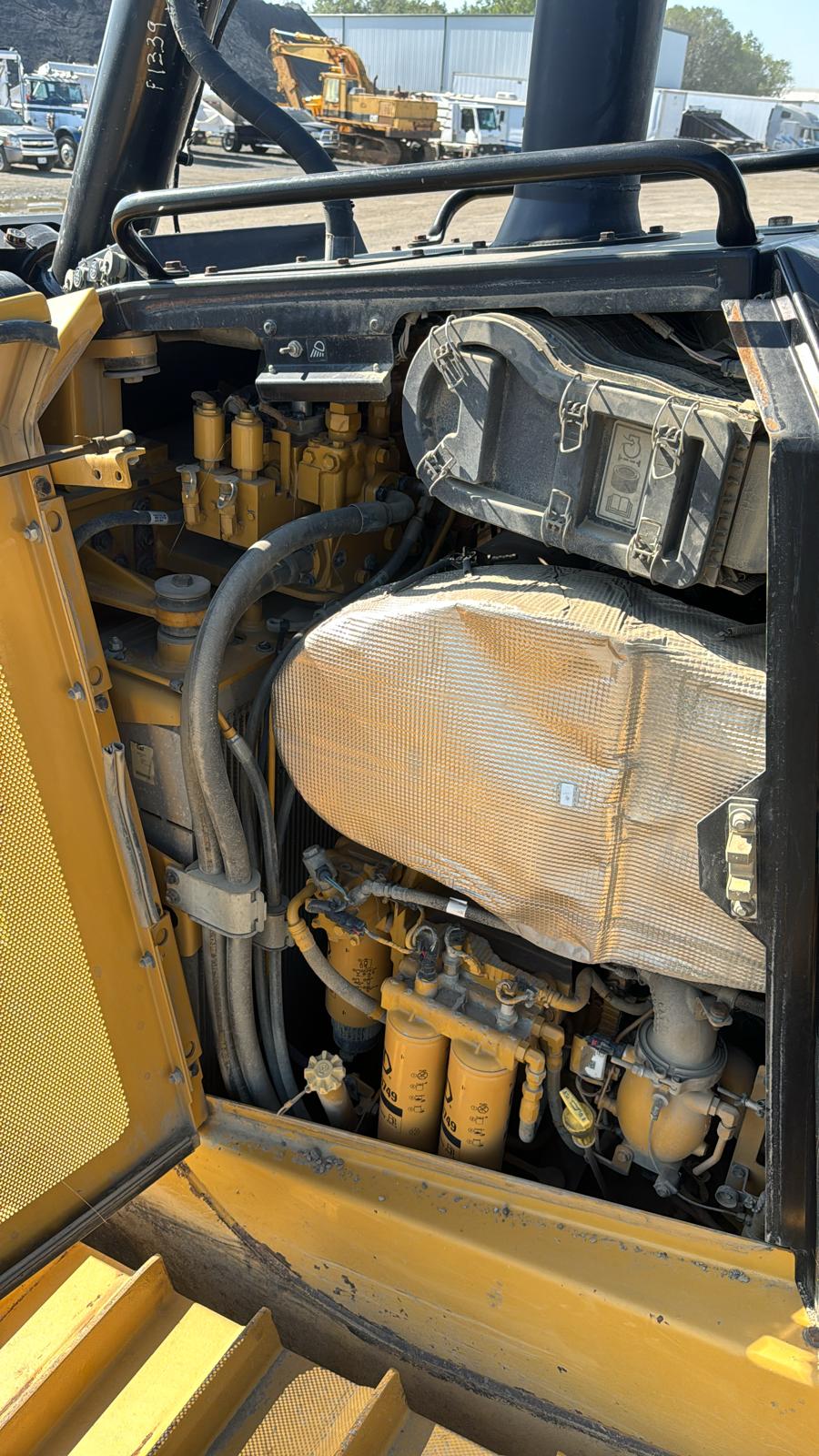 2016 Caterpillar D7E LGP Bull Dozer