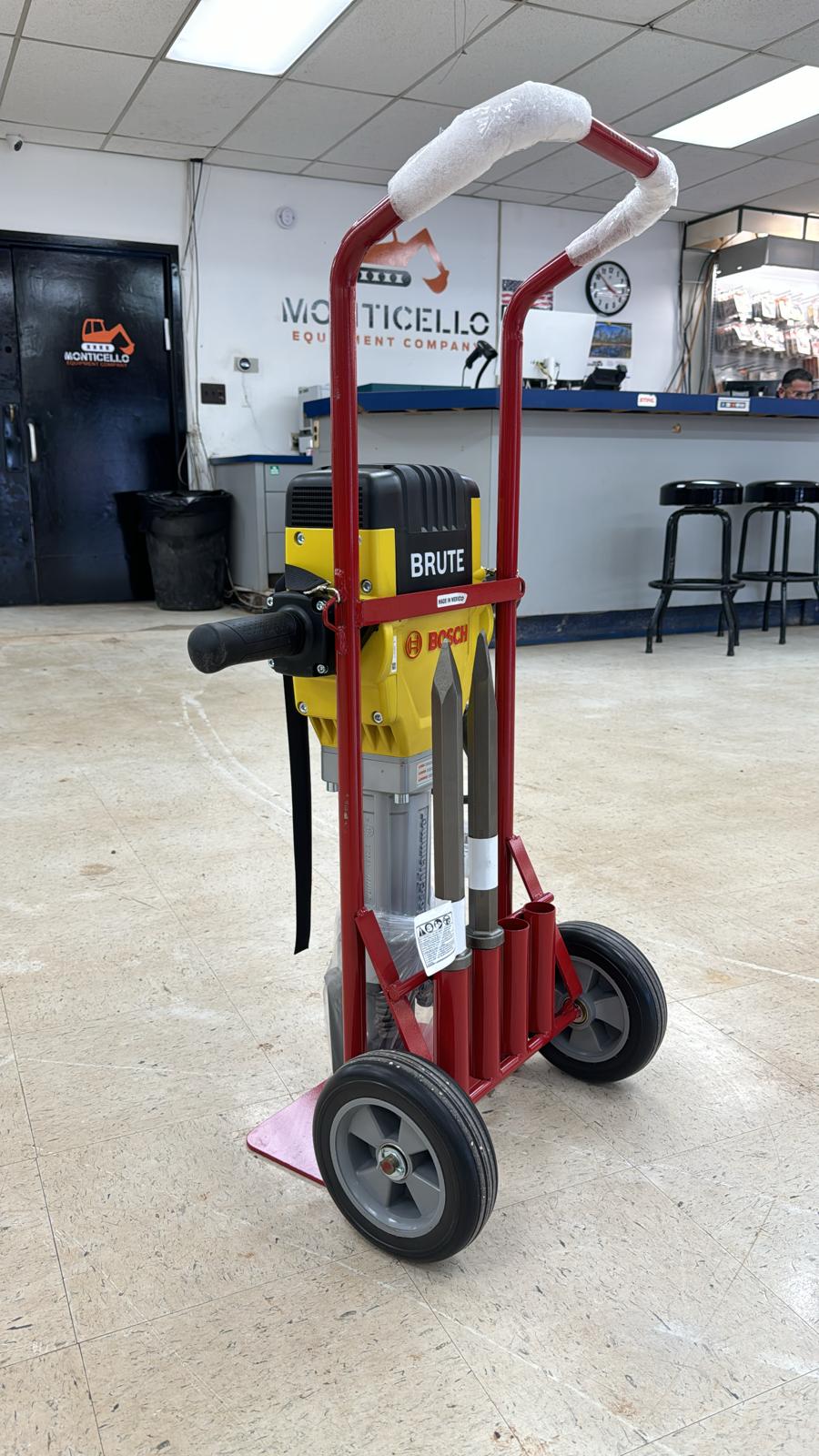 Bosch BH2760VCB Brute Breaker Hammer 1 1/8-inch-New