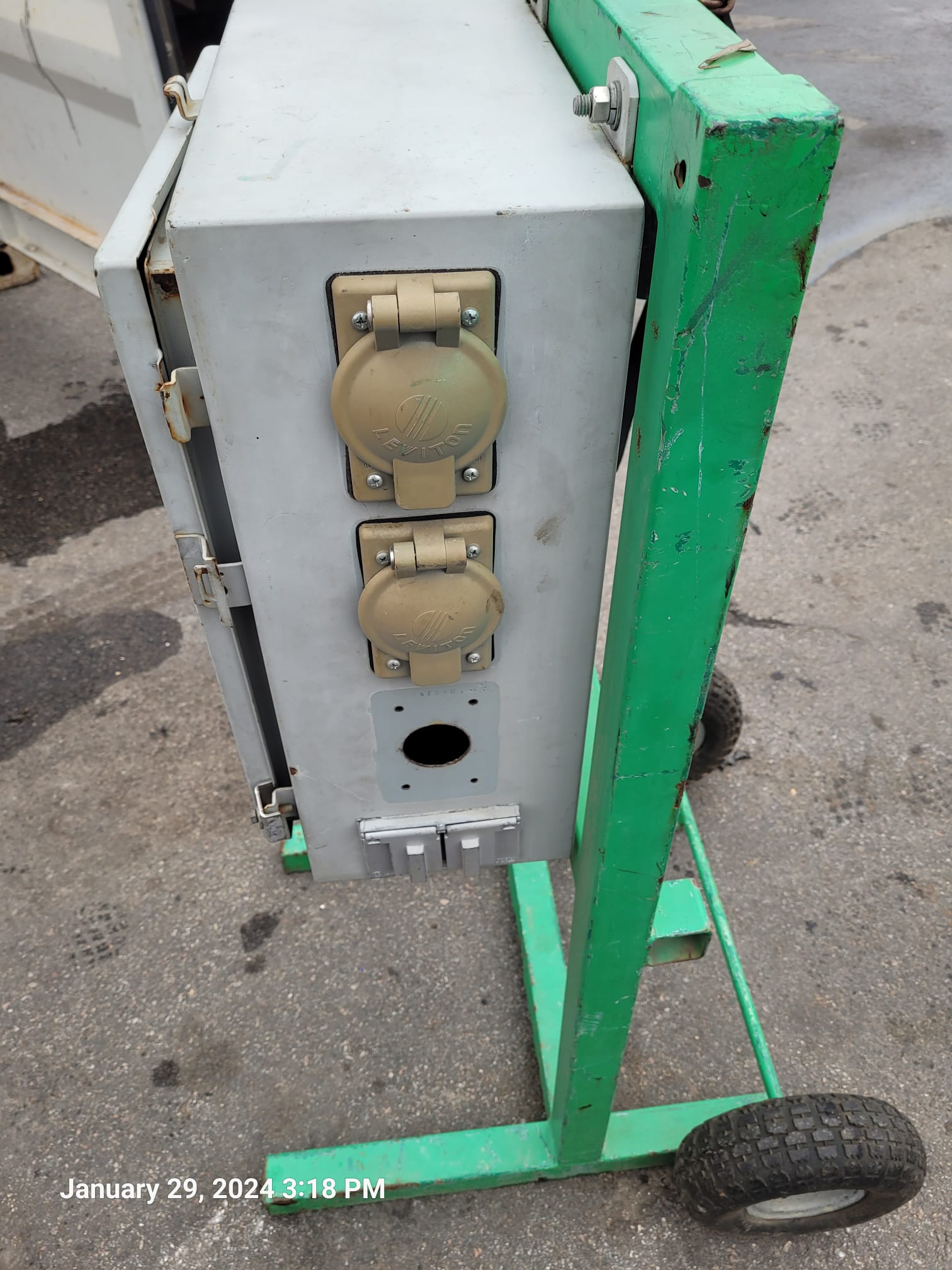 Power Temp Systems P-125Q-SR Portable Power Distribution Cart