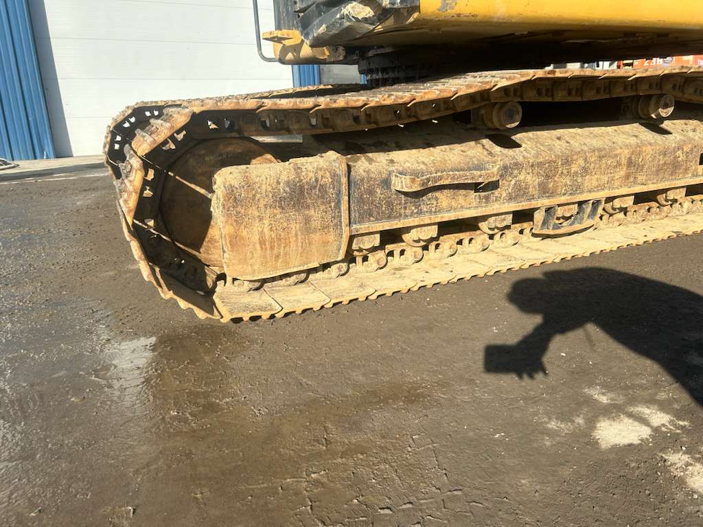 2014 CAT 323E L Excavator