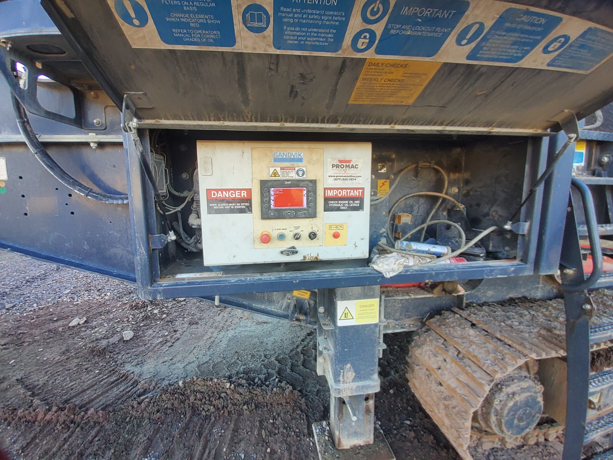 2016 Sandvik QJ341 Mobile Jaw Crusher