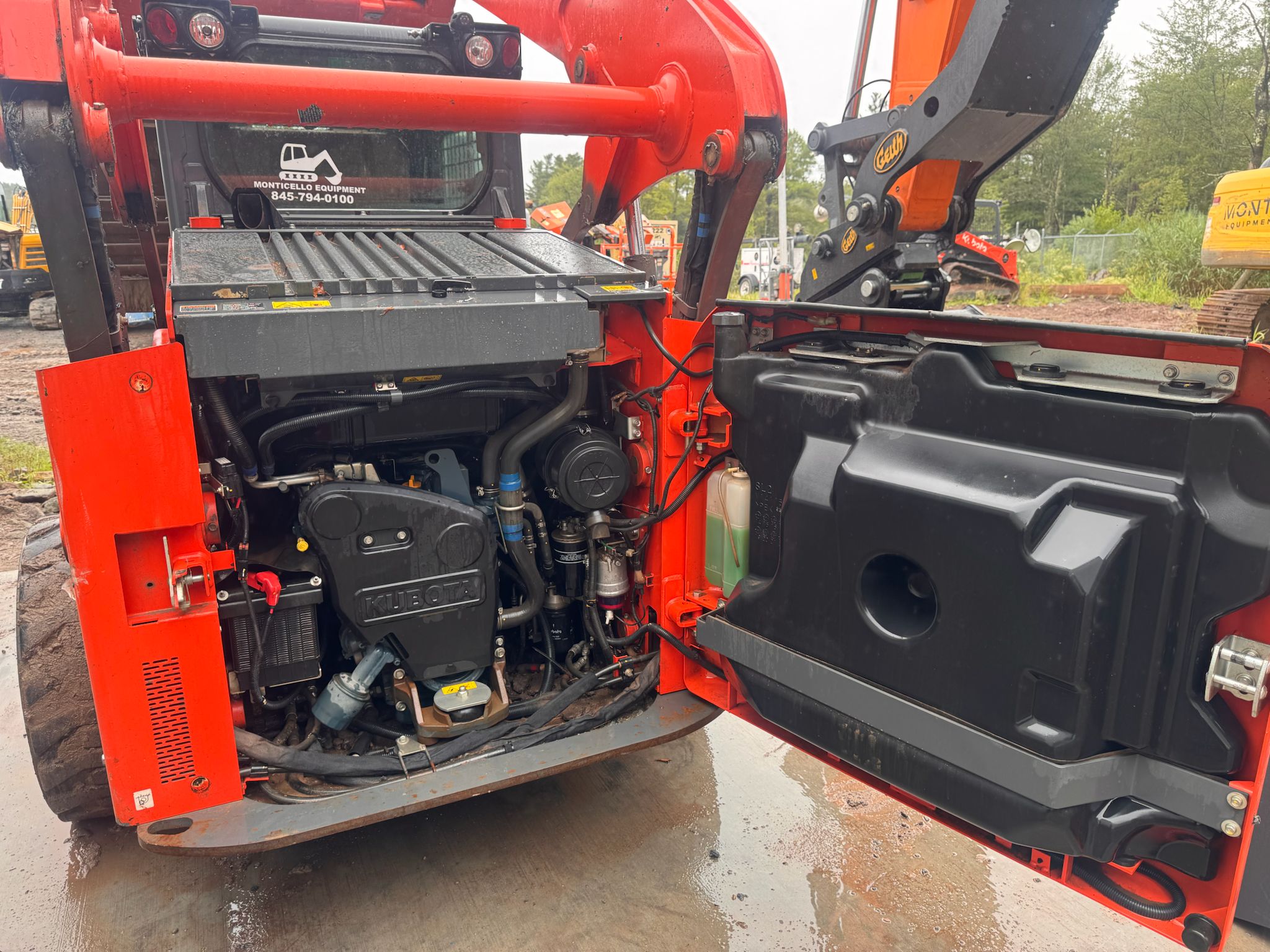2023 Kubota SSV75 Skid Steer