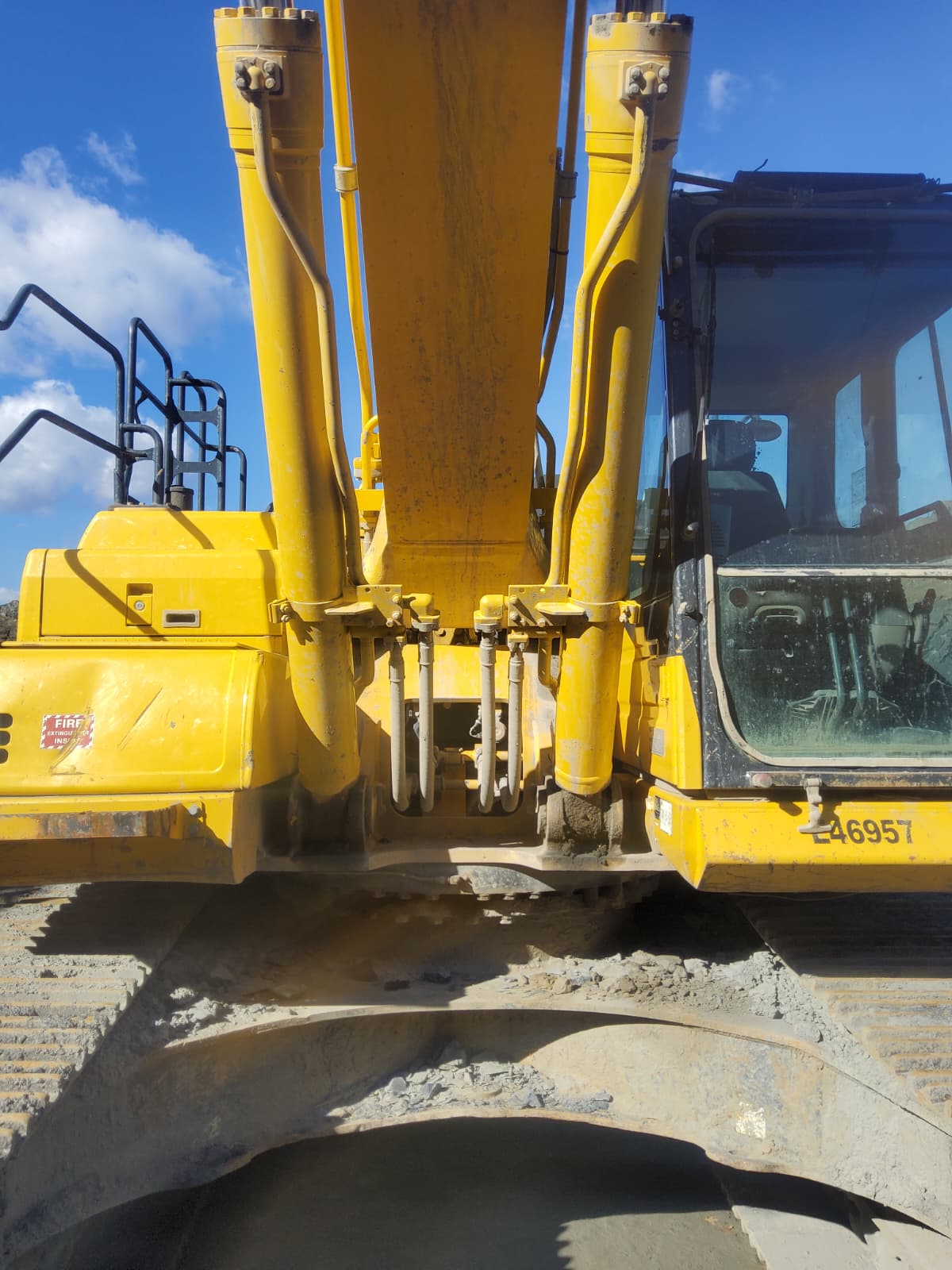2019 Komatsu PC360LC-11 Excavator