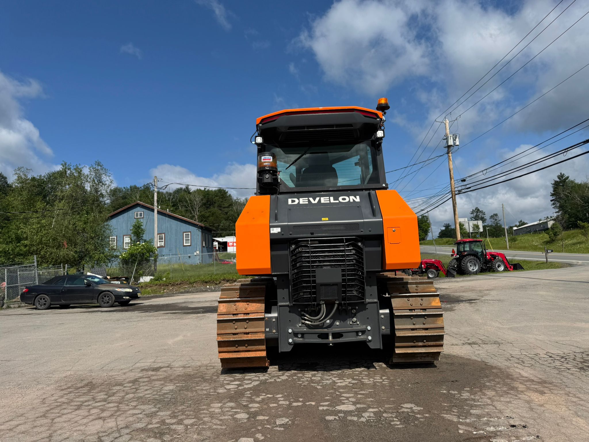 2024 Develon DD100XL-US10 Dozer