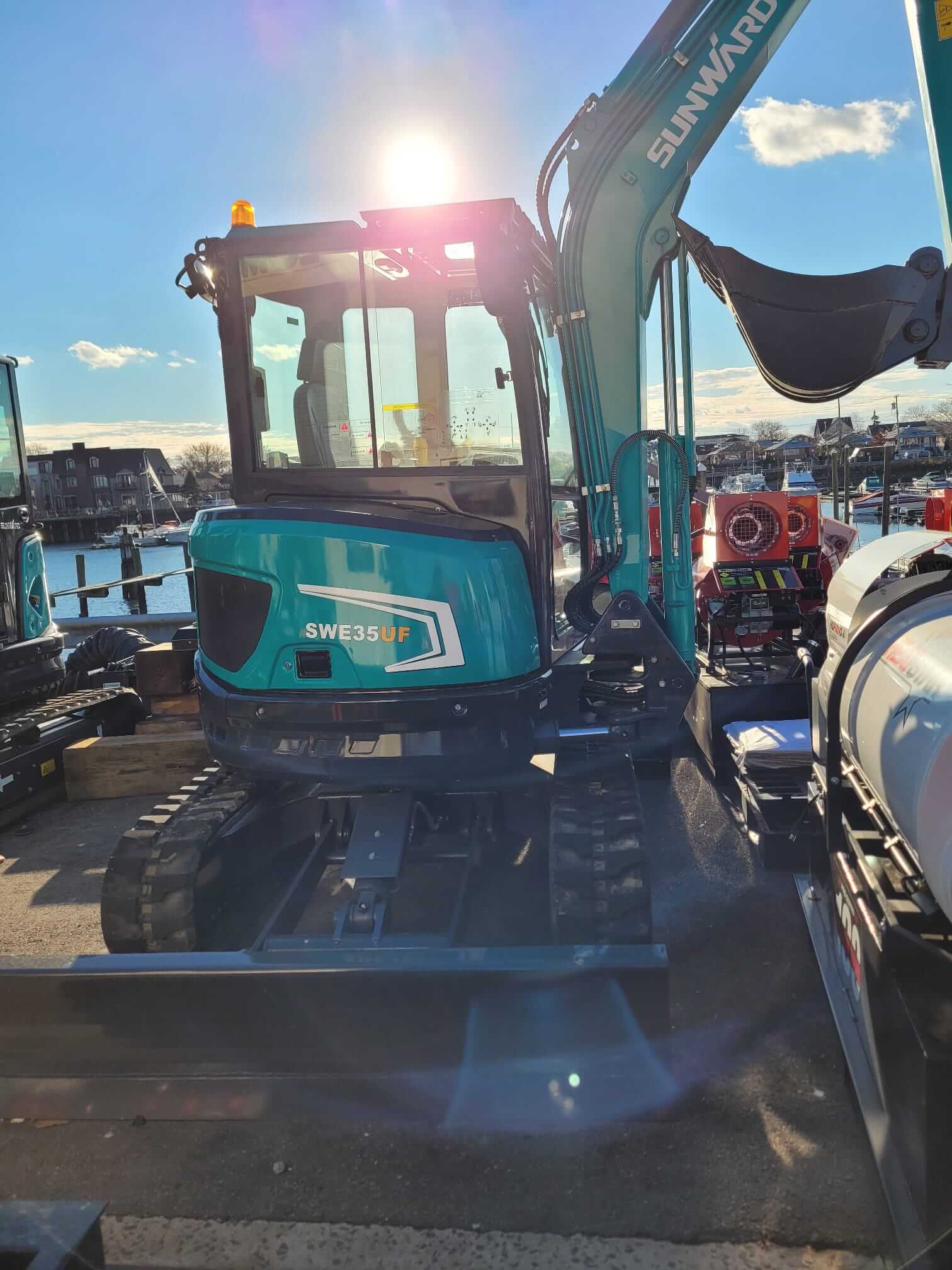 2021 Sunward SWE35UF Mini Excavator