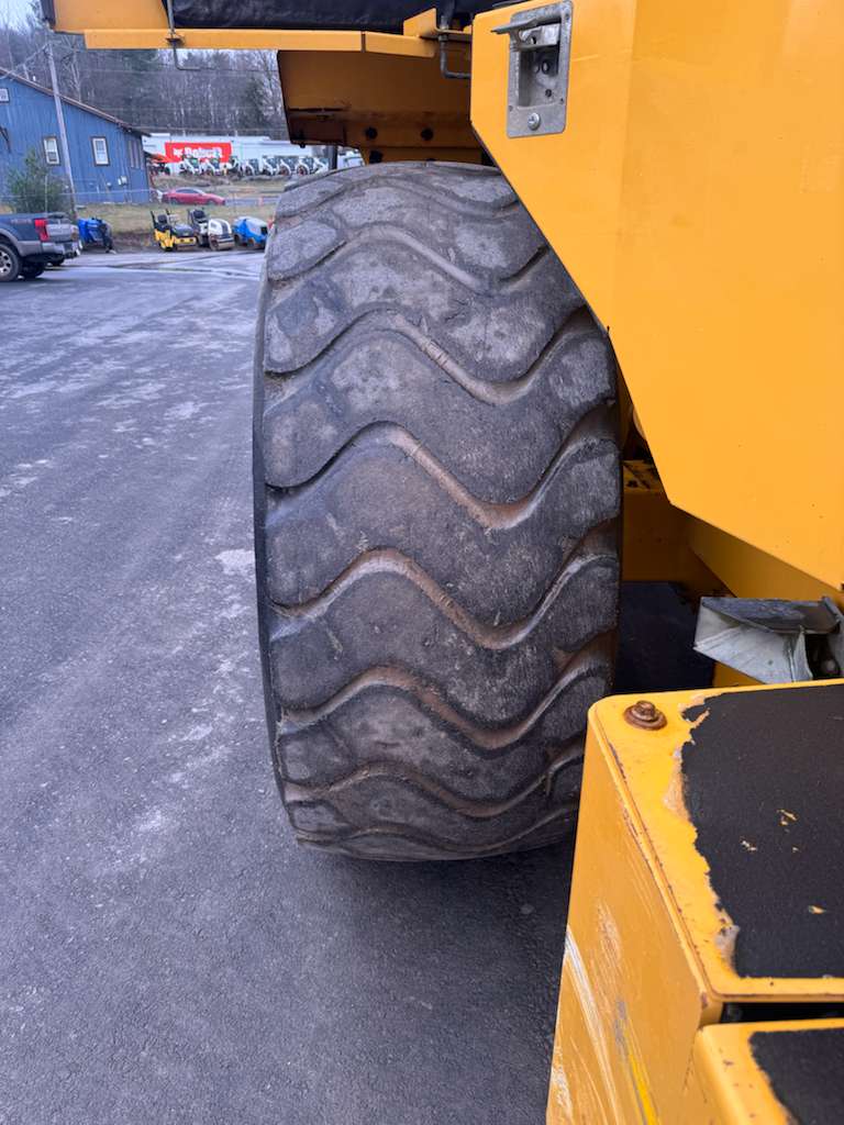 2017 John Deere 744K-II Wheel Loader
