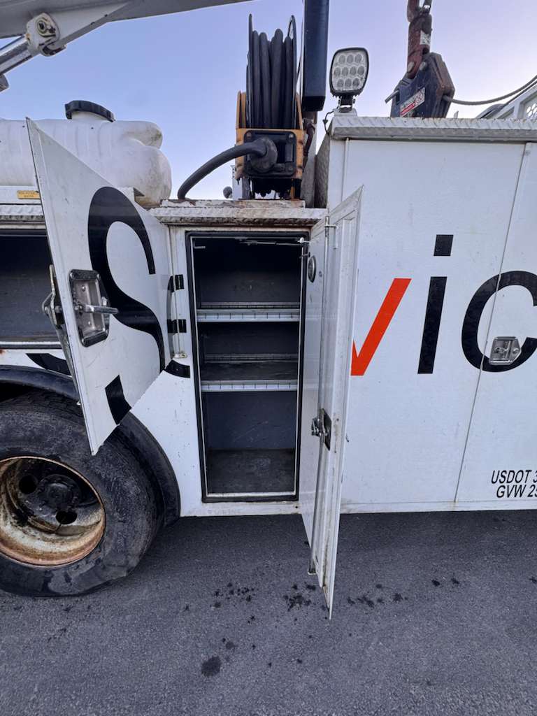 2016 International Durastar 4300 Mechanic Service/Utility Truck with Crane