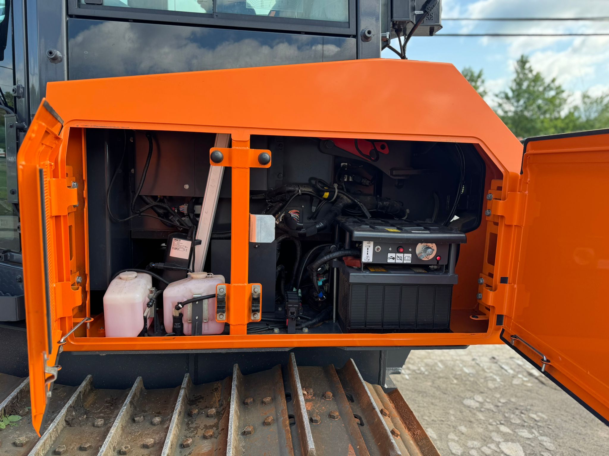 2024 Develon DD100XL-US10 Dozer