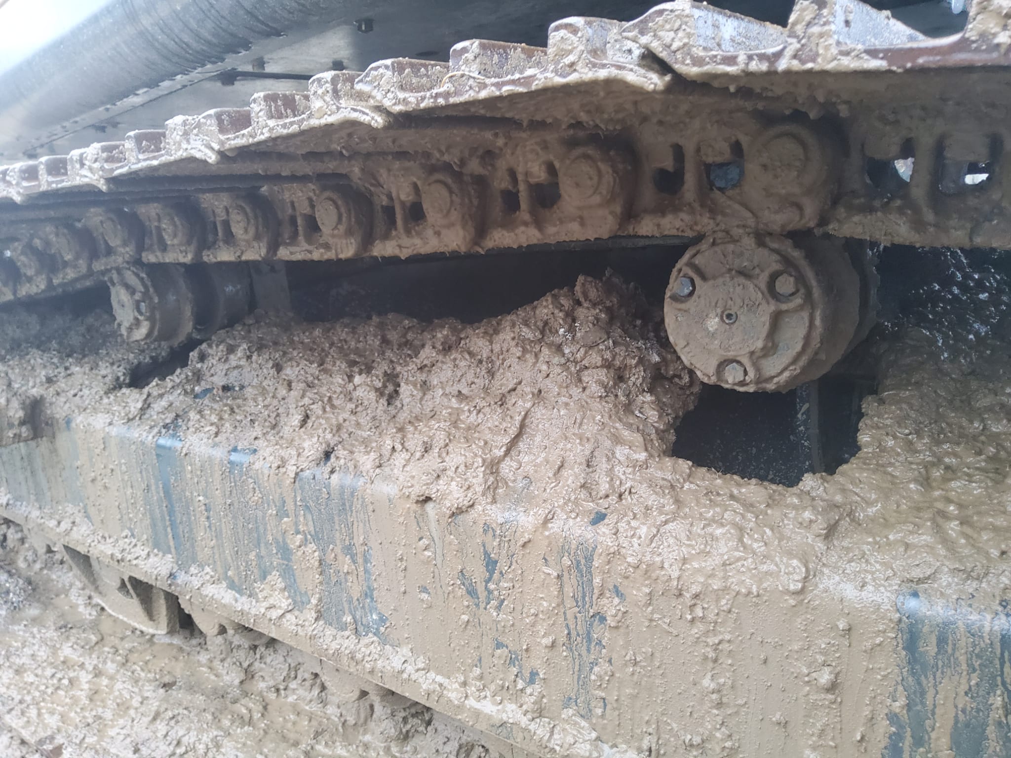 2022 Hyundai HX220AL Excavator w/Thumb