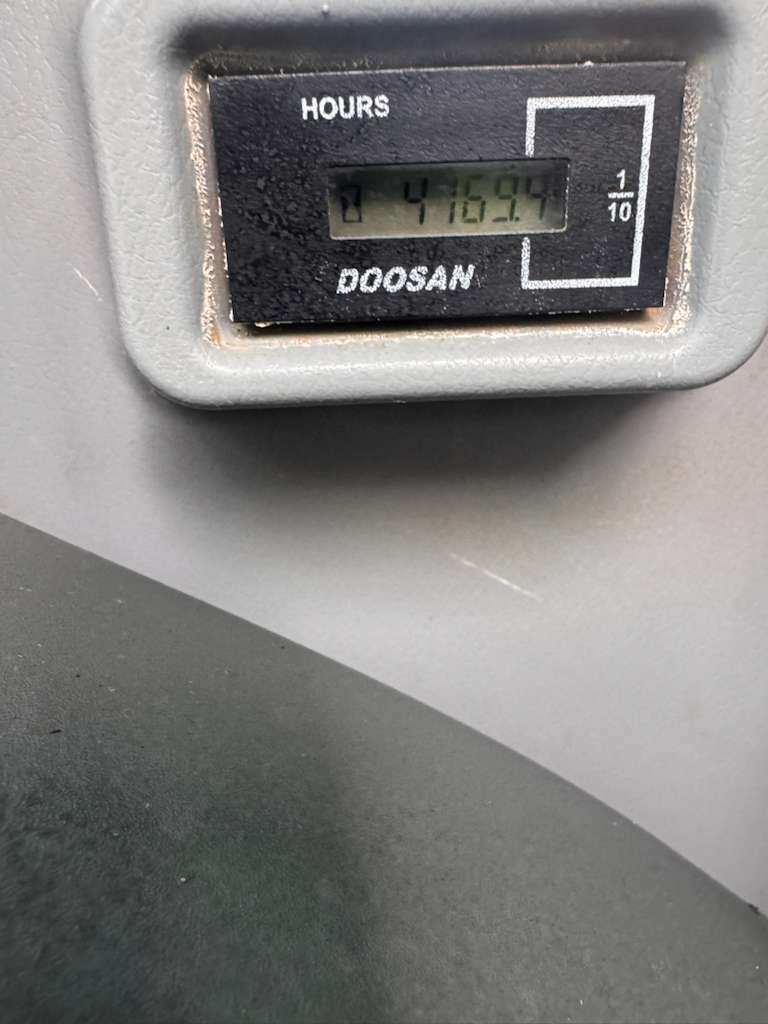 2021 Doosan DX140LCR-5 Excavator