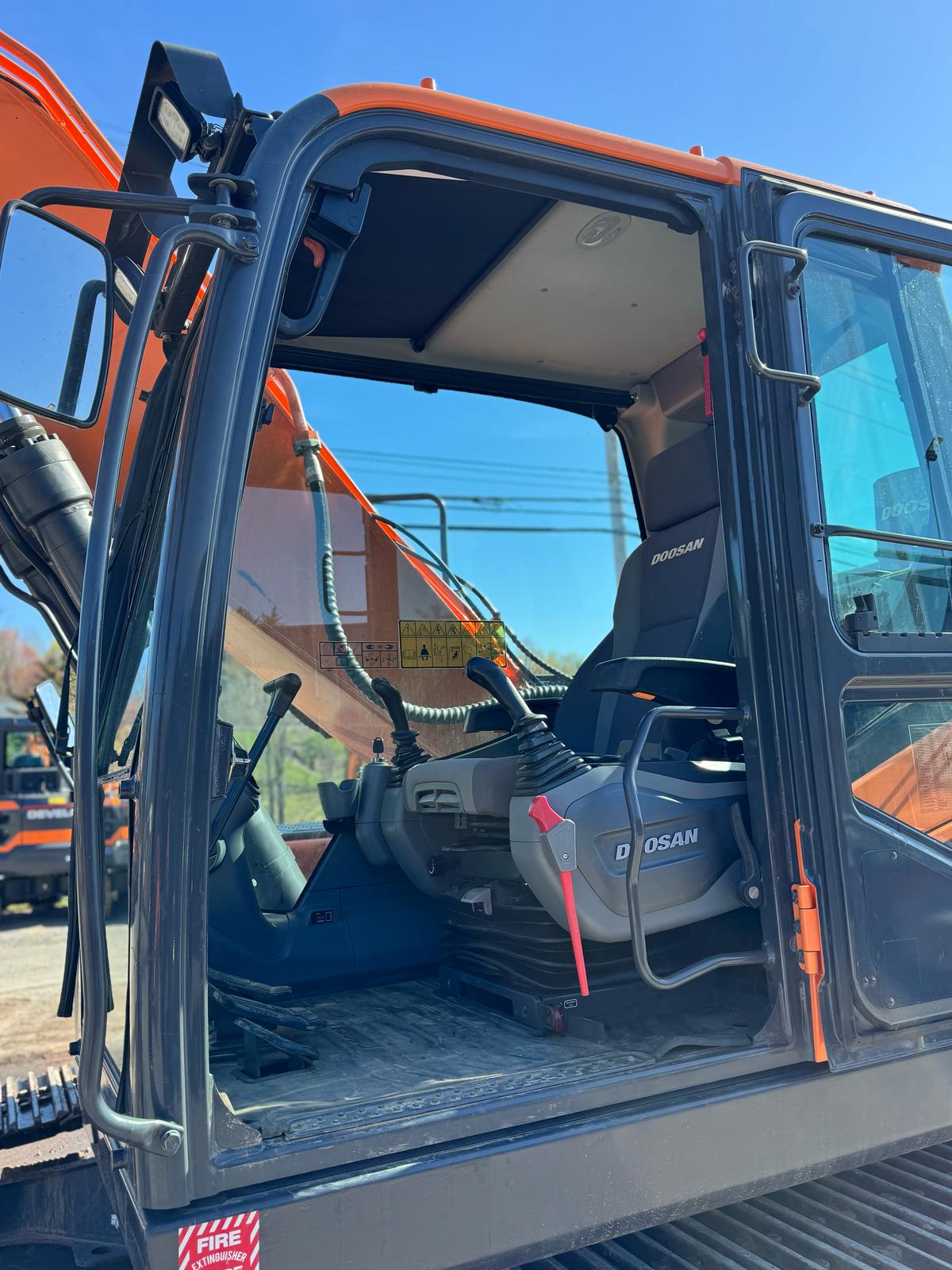 2019 Doosan DX225LC-7M Excavator