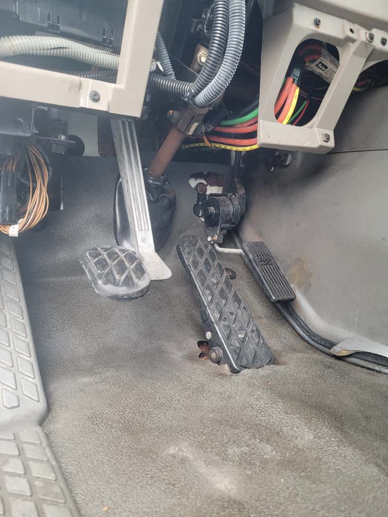 2002 Sterling A9500 Semi-Truck Tractor