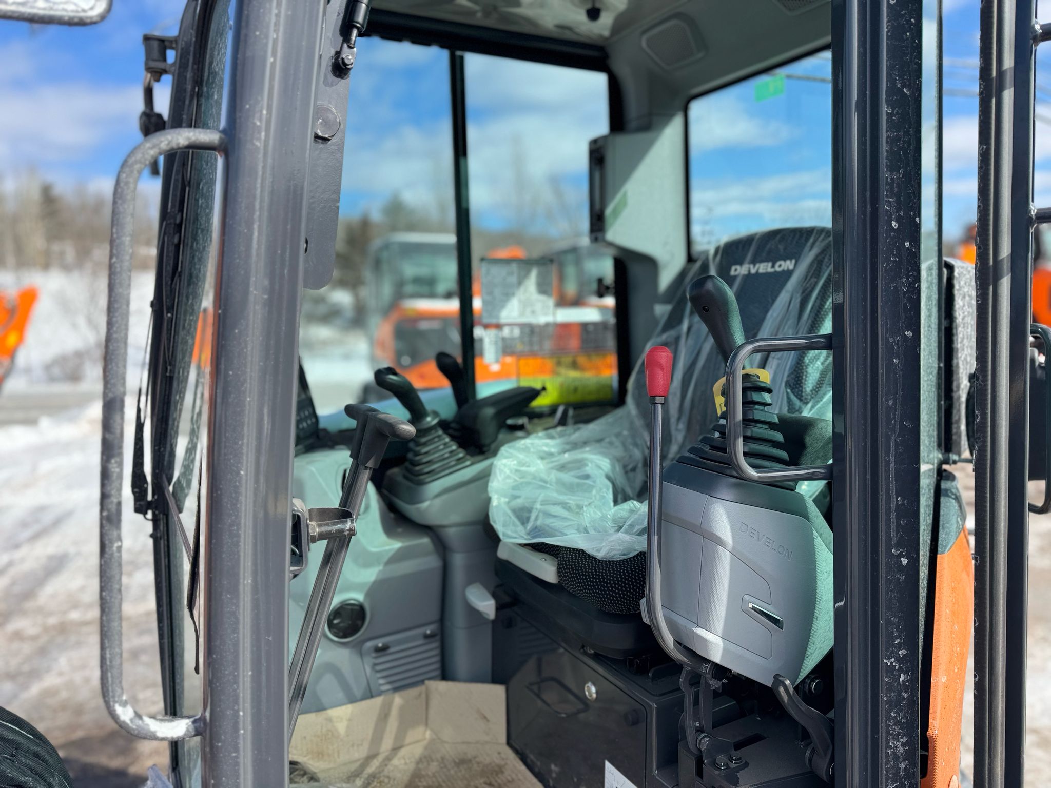 2024 Develon DX35Z-7 Mini Excavator-New