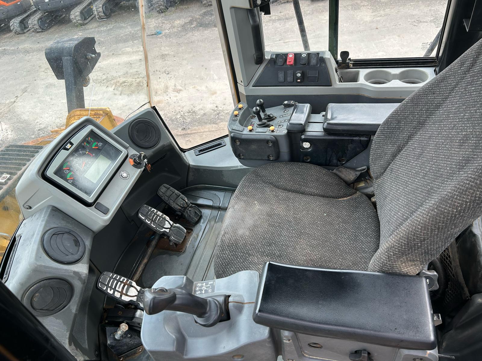 2016 CAT 966M Wheel Loader