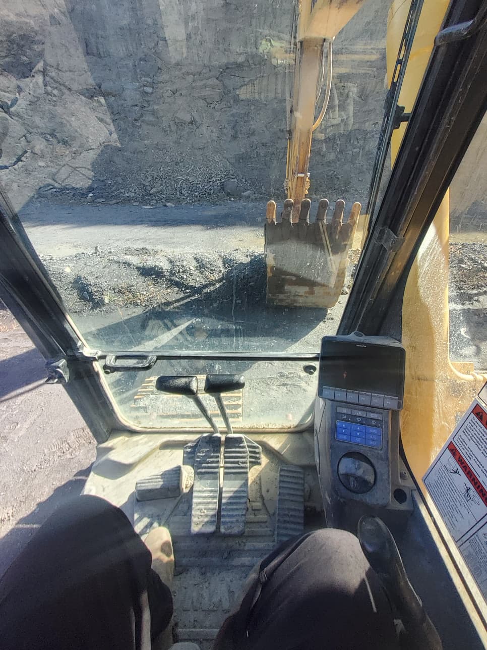 2019 Komatsu PC360LC-11 Excavator