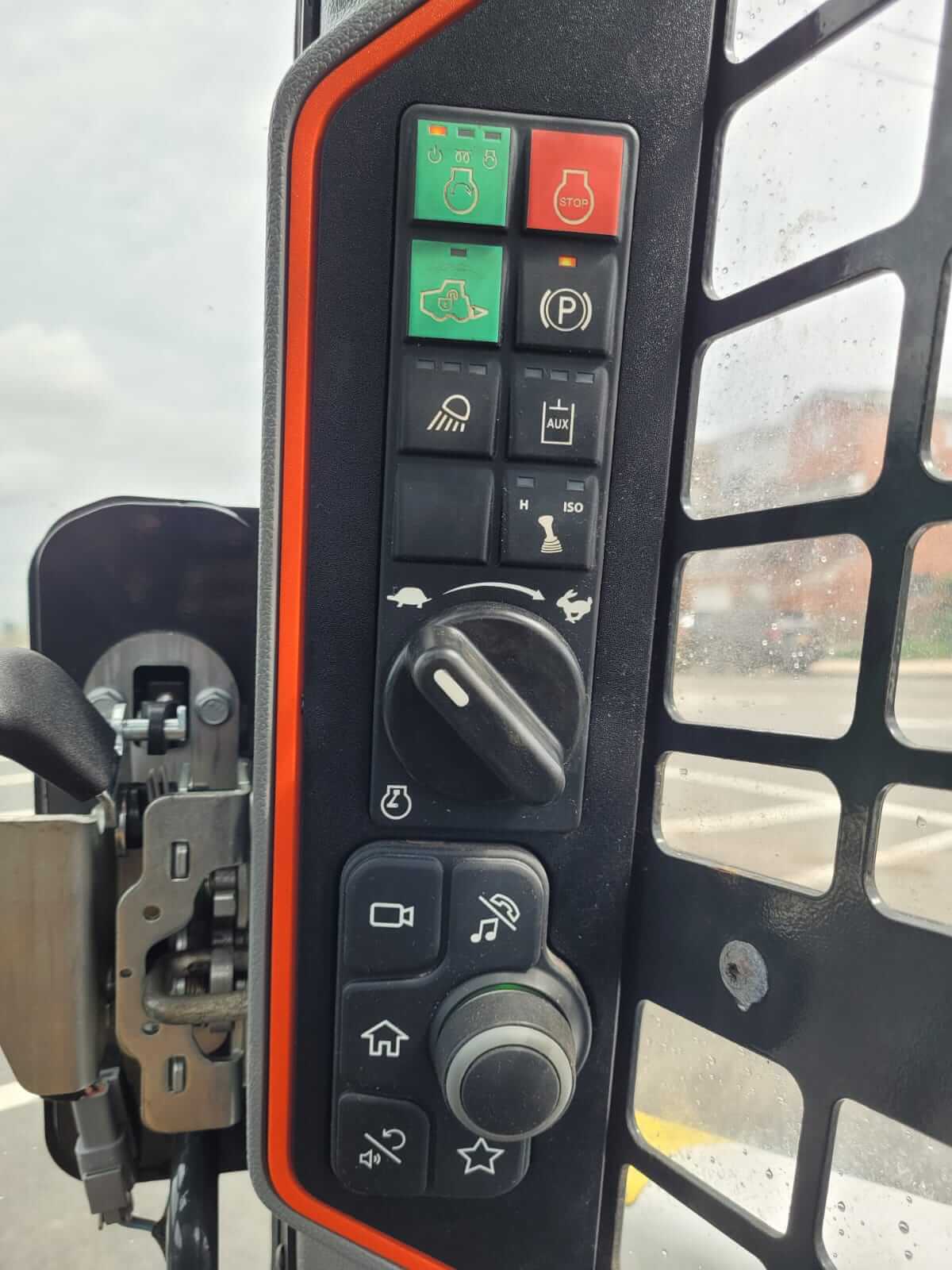 2021 Bobcat S76 Skid Steer-Hours: 432