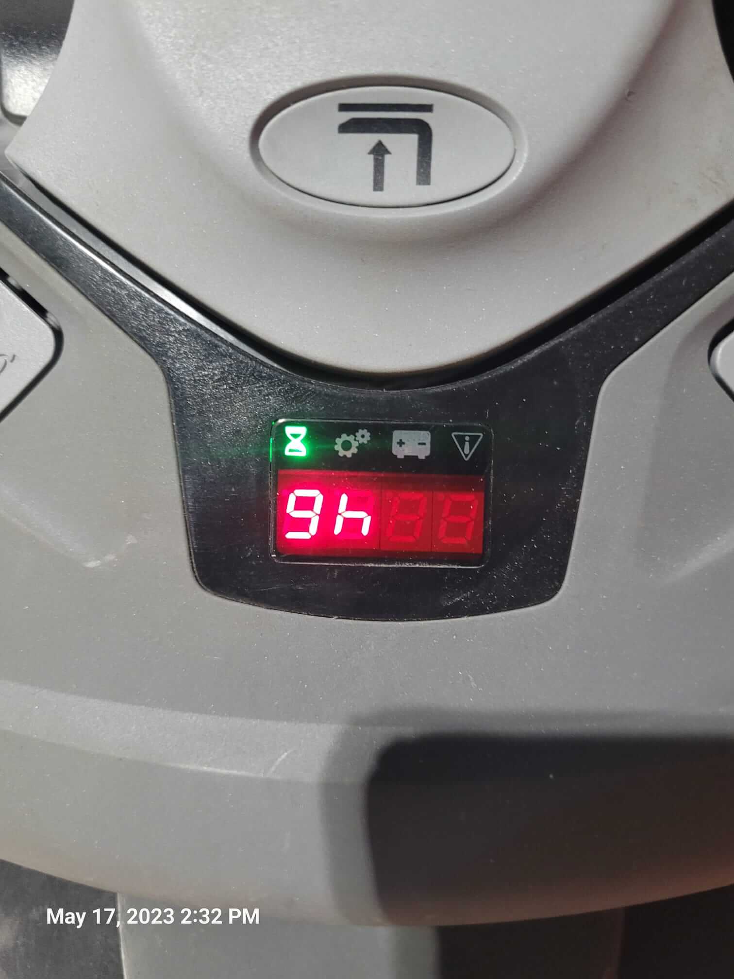 Toyota 8HBW23 Electric Pallet Jack-46 Hours