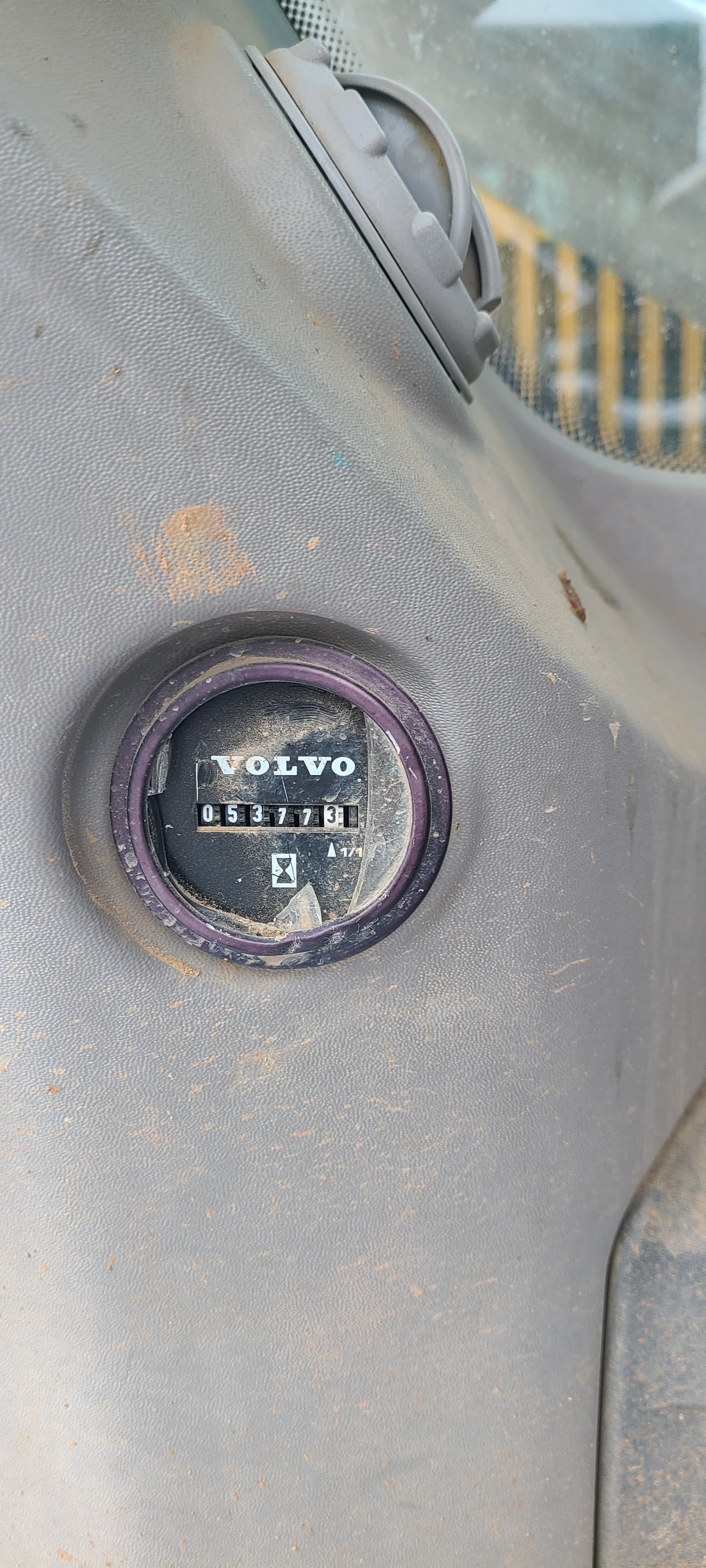 2019 Volvo ECR145EL Excavator